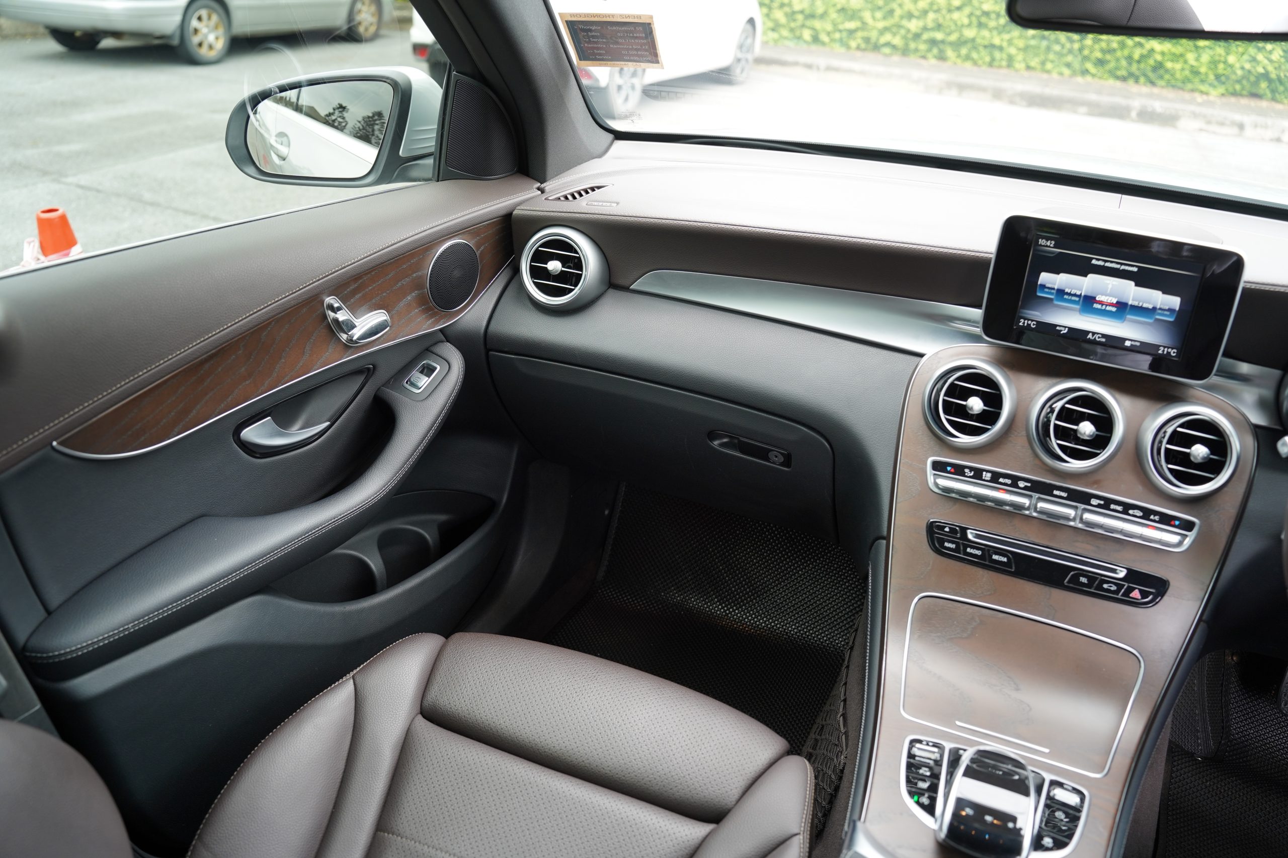 2019 Mercedes-Benz GLC250 2.1 W253 (ปี 15-22) d 4MATIC 4WD SUV - Image 24