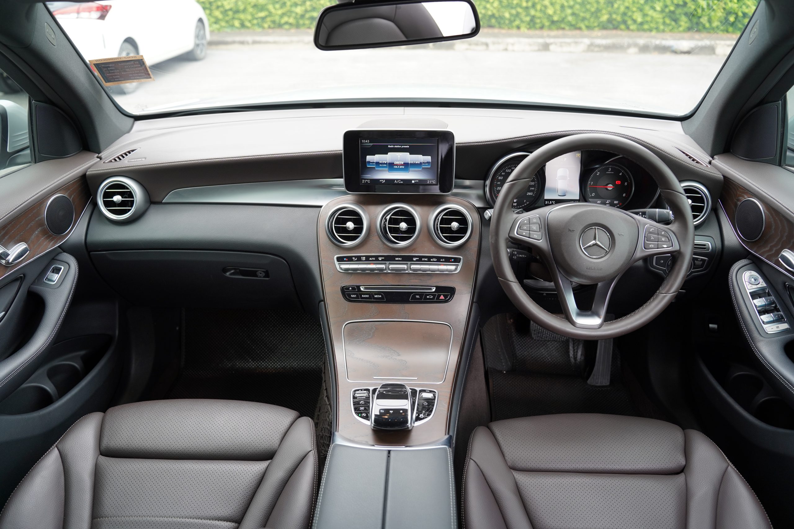 2019 Mercedes-Benz GLC250 2.1 W253 (ปี 15-22) d 4MATIC 4WD SUV - Image 26