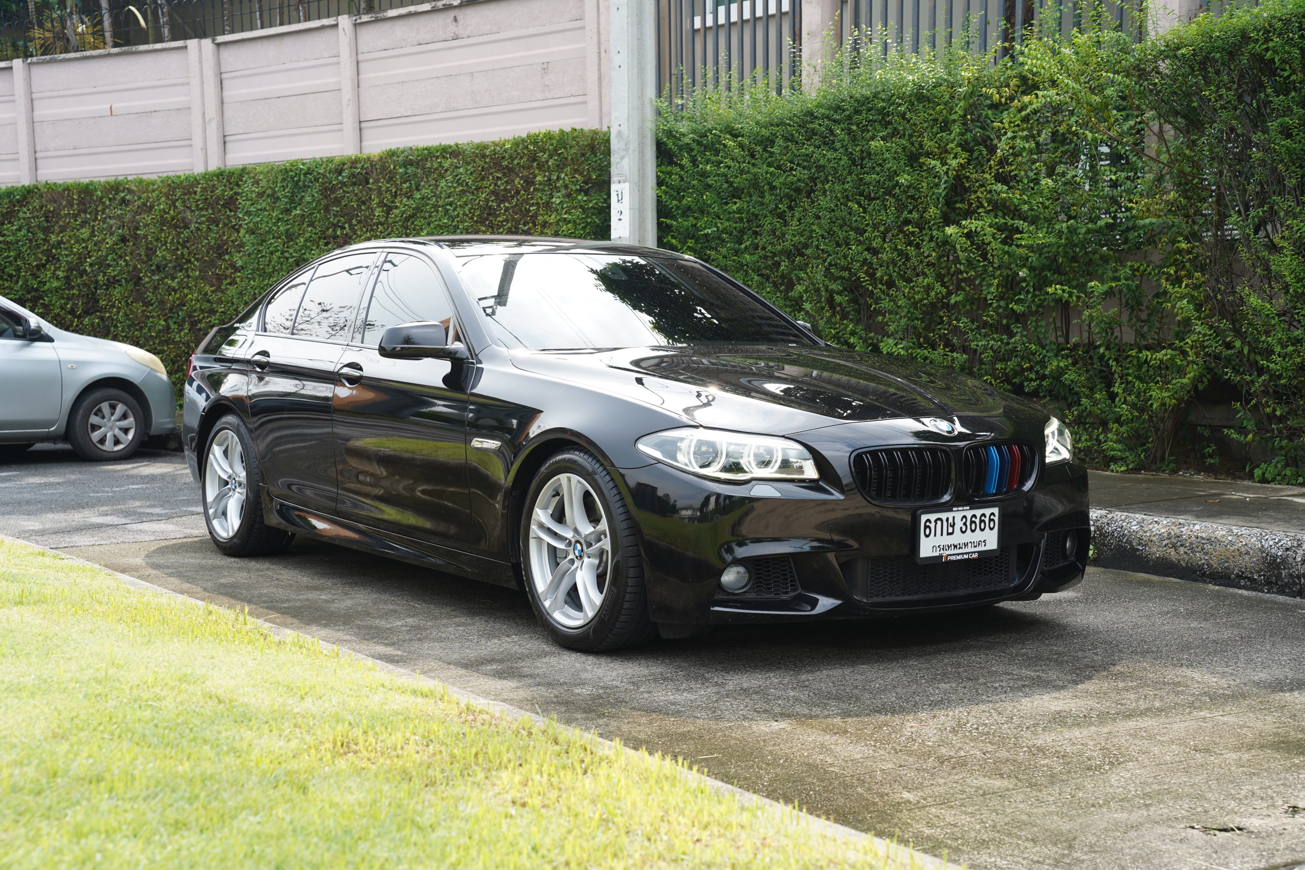2014 BMW ActiveHybrid 5 3.0 F10 (ปี 10-16) Sedan