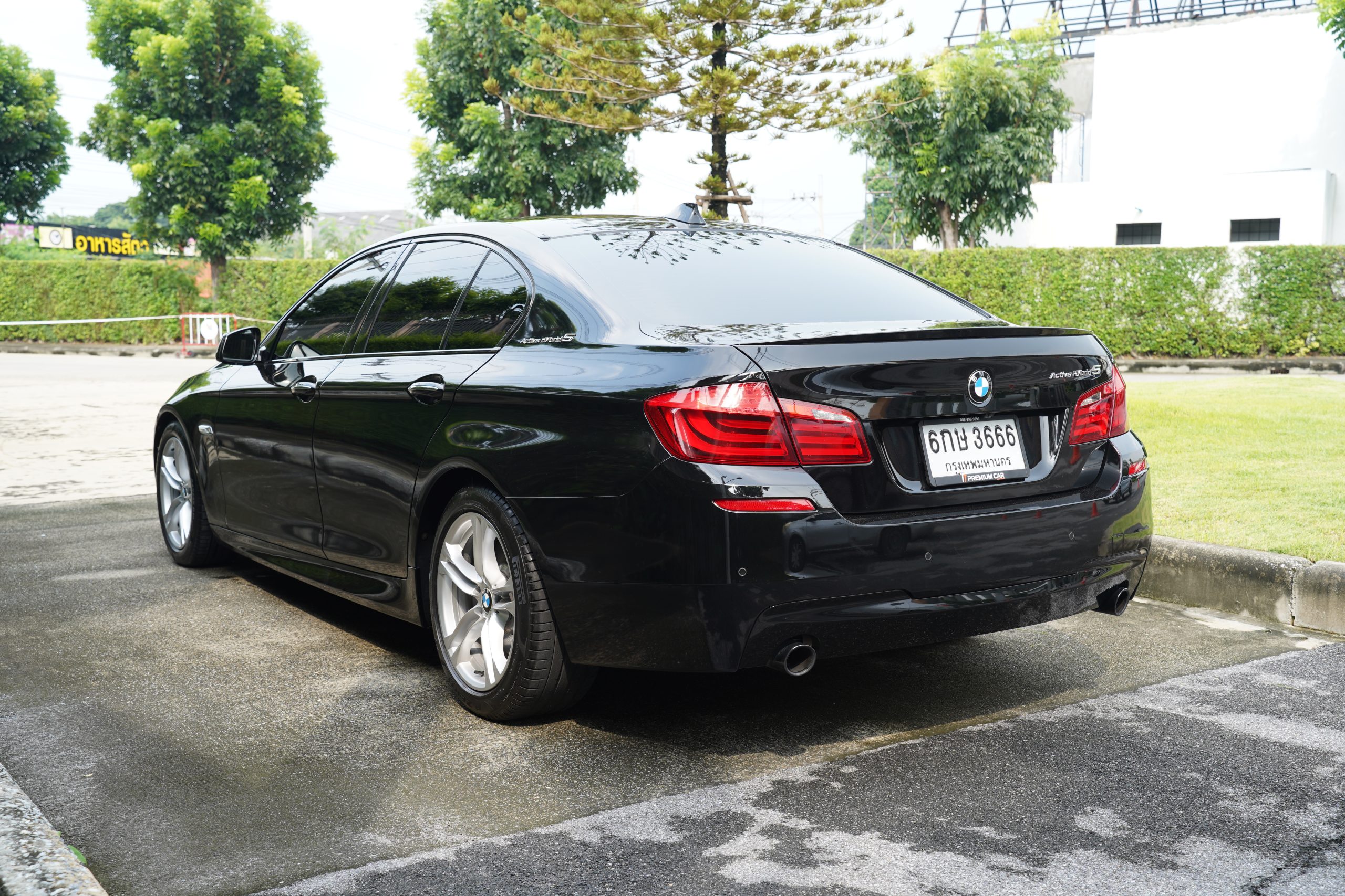 2014 BMW ActiveHybrid 5 3.0 F10 (ปี 10-16) Sedan - Image 7