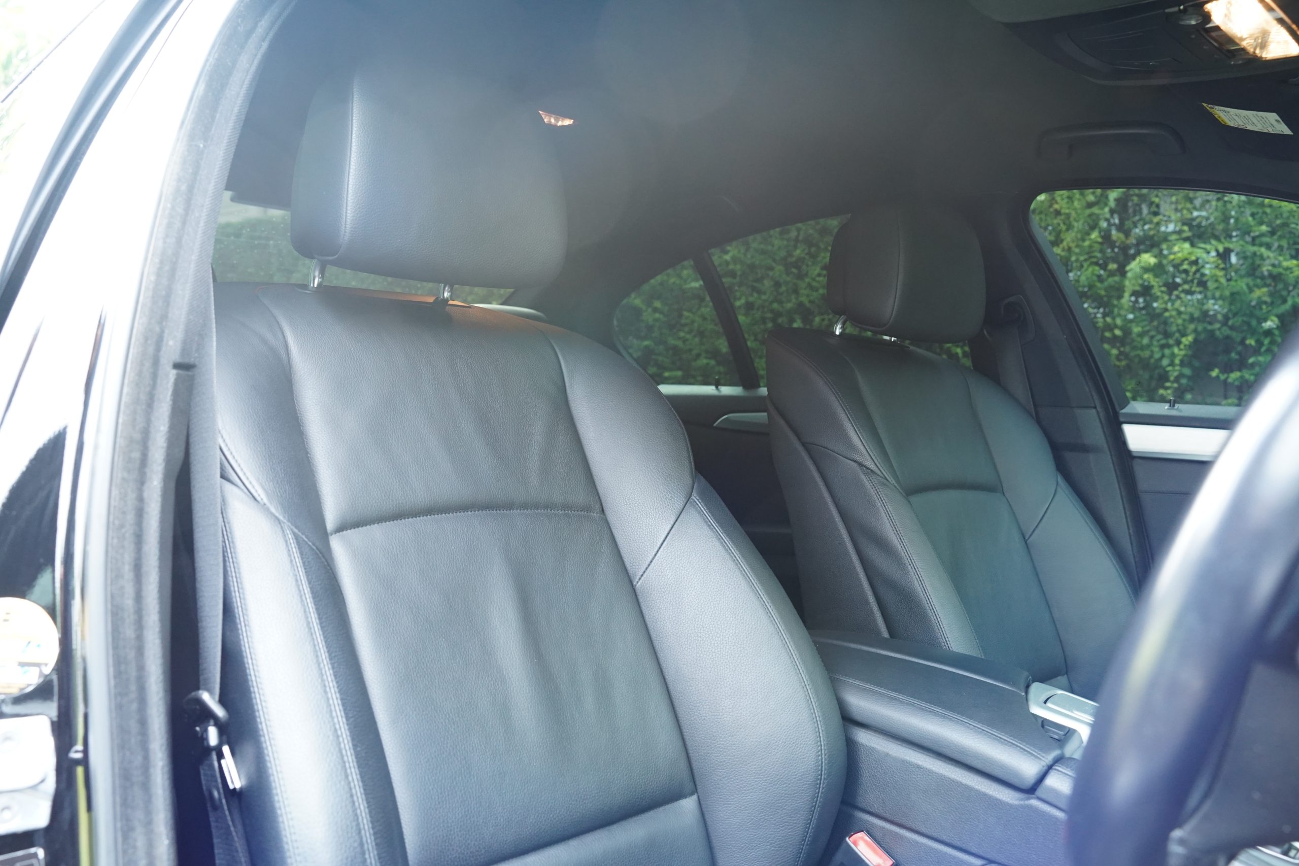 2014 BMW ActiveHybrid 5 3.0 F10 (ปี 10-16) Sedan - Image 12