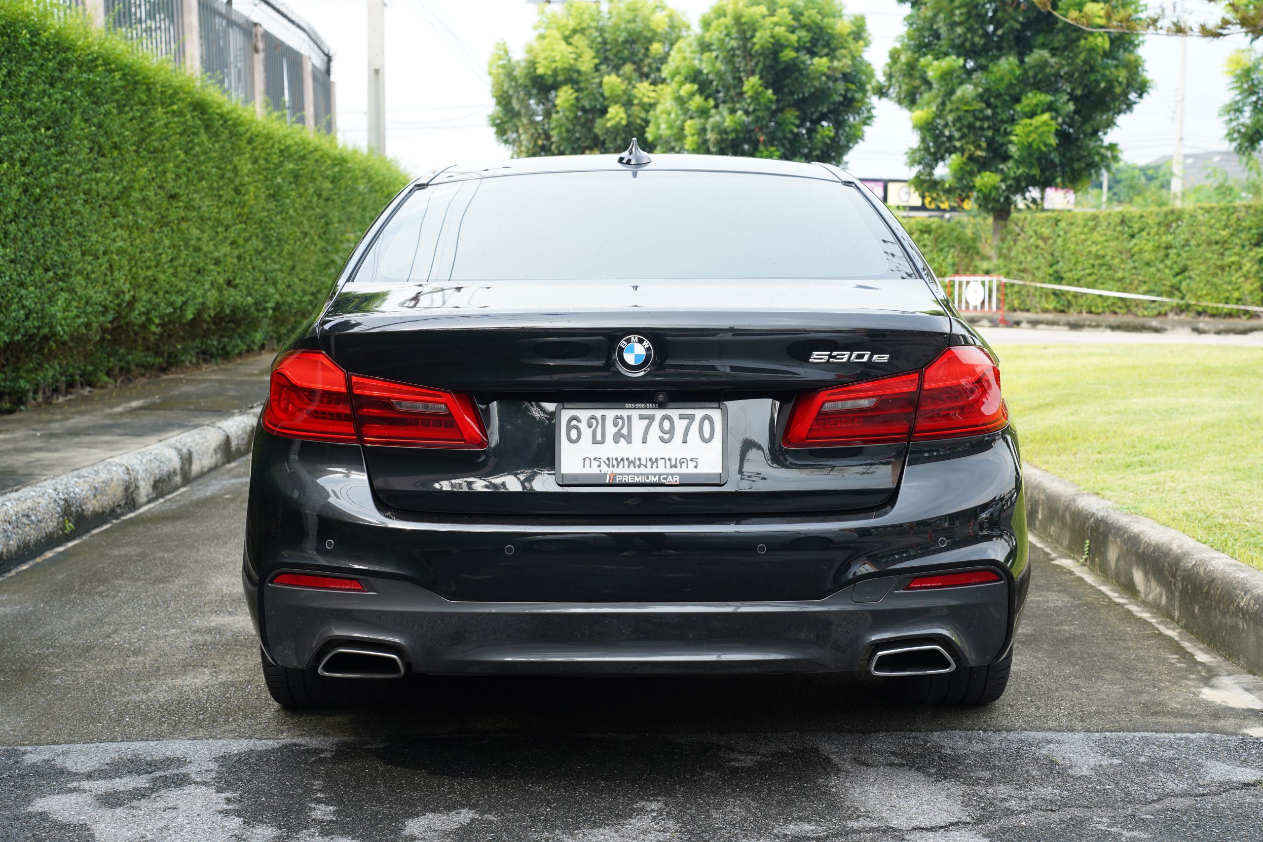 2020 BMW 530e 2.0 G30 (ปี 17-22) M Sport Sedan - Image 10