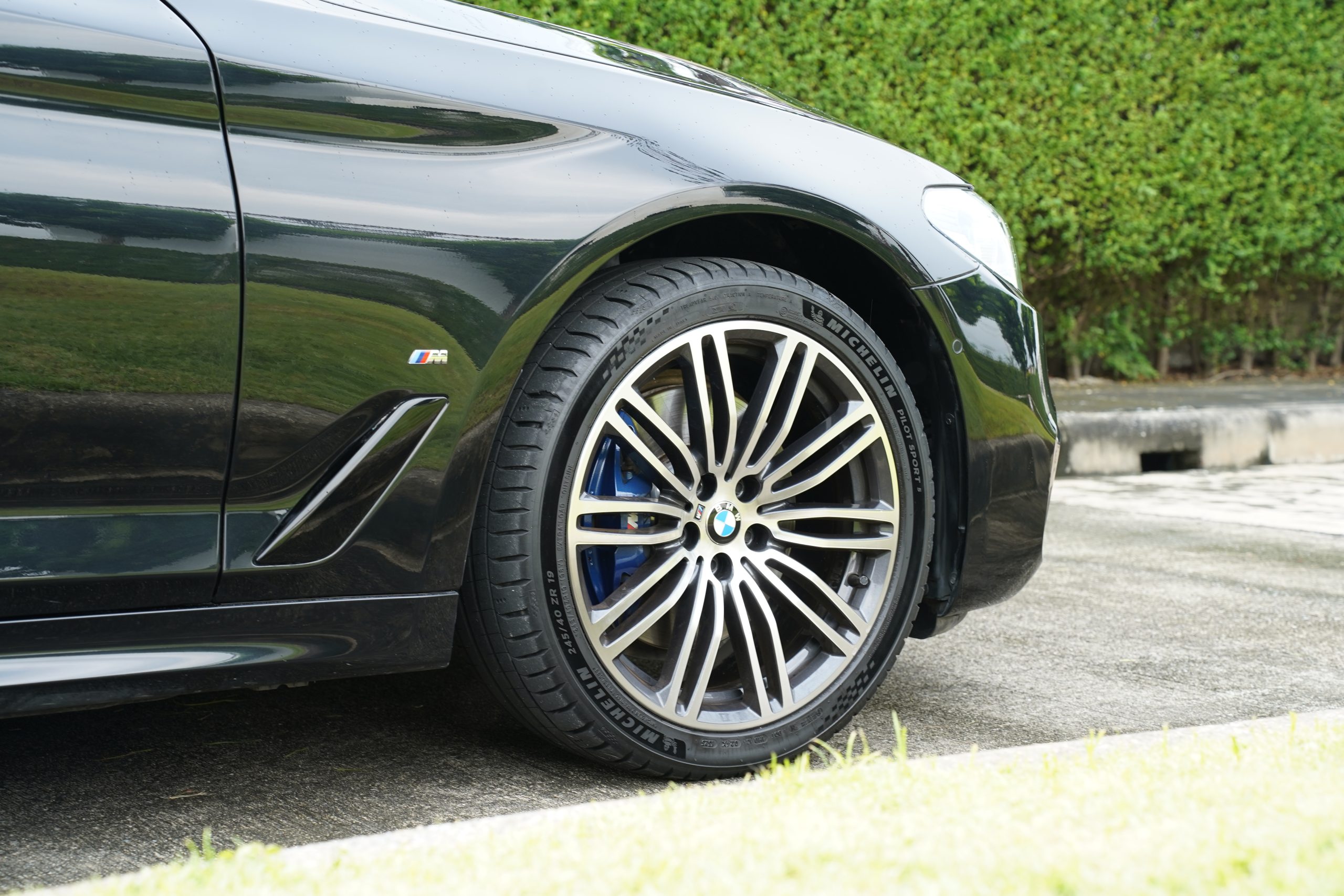 2020 BMW 530e 2.0 G30 (ปี 17-22) M Sport Sedan - Image 11