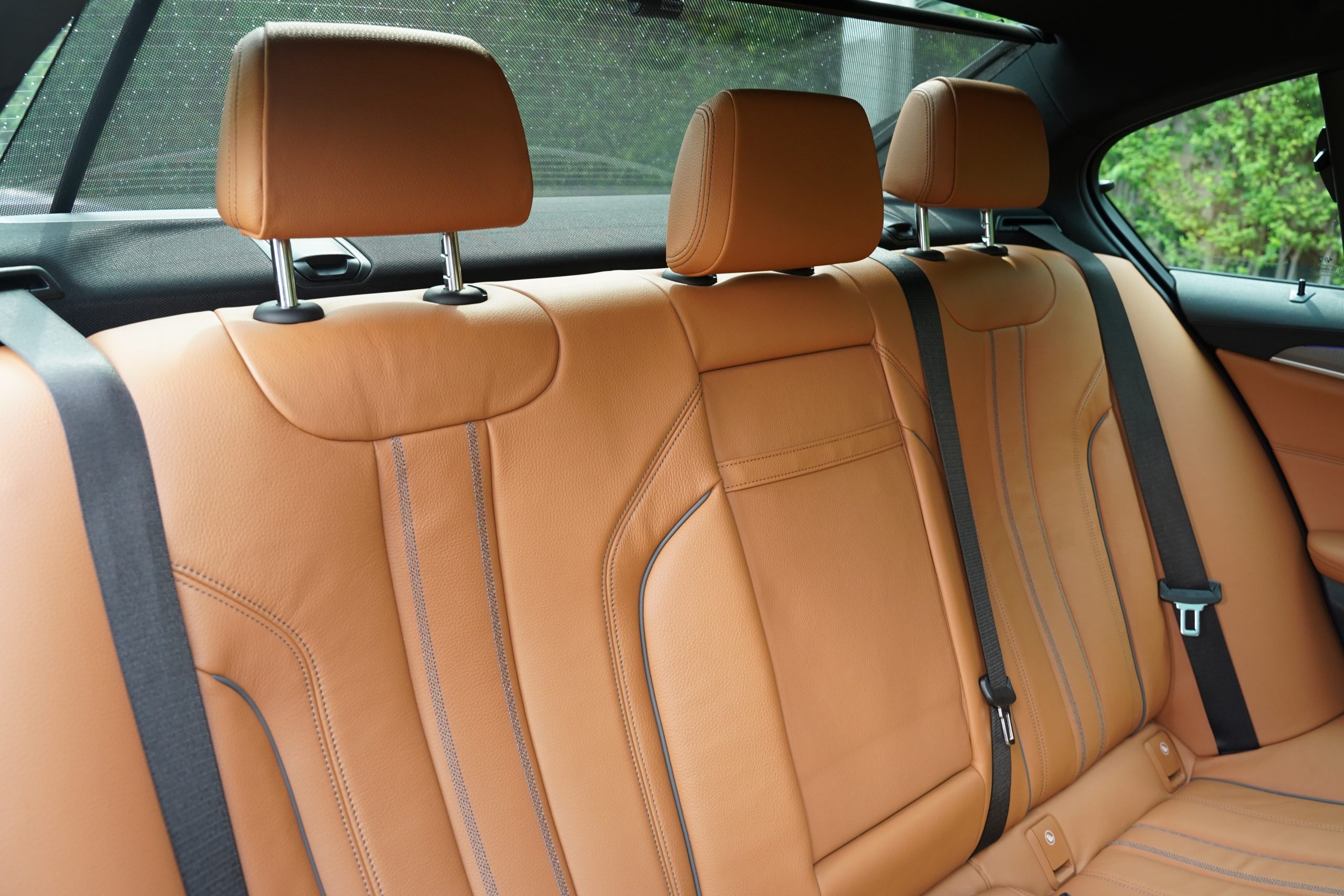 2020 BMW 530e 2.0 G30 (ปี 17-22) M Sport Sedan - Image 17