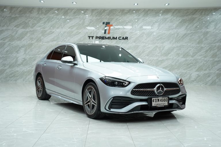 2023Mercedes-Benz C350e AMG Dynamic (W206)