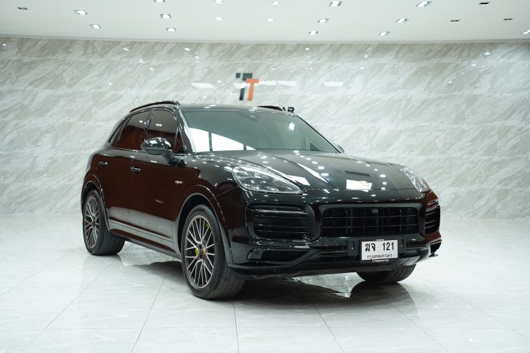 2021Porsche Cayenne E‑Hybrid Sport Design Package