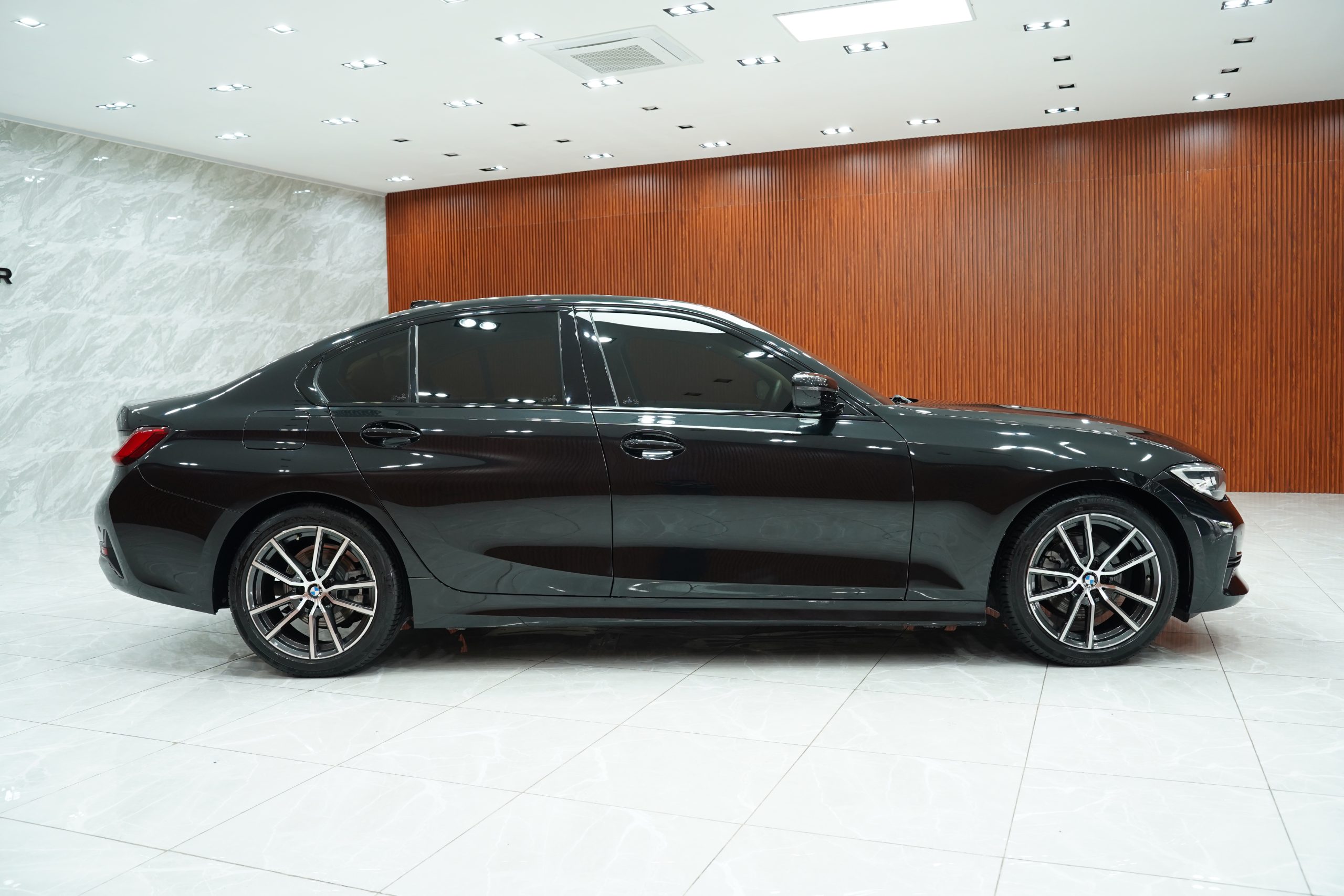 2019BMW 320d Limousine (G20) - Image 6