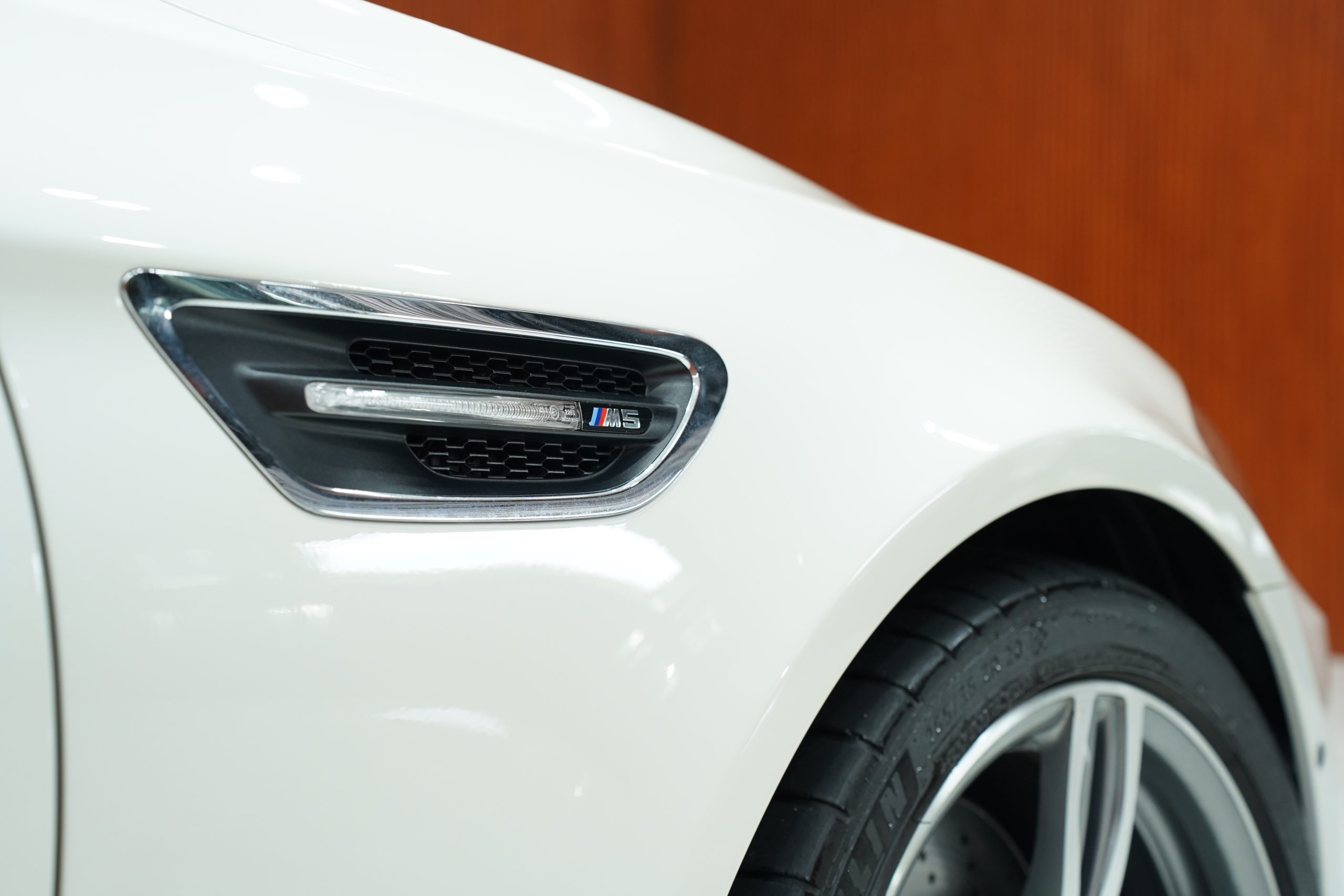2015BMW M5 F10 LCI - Image 11