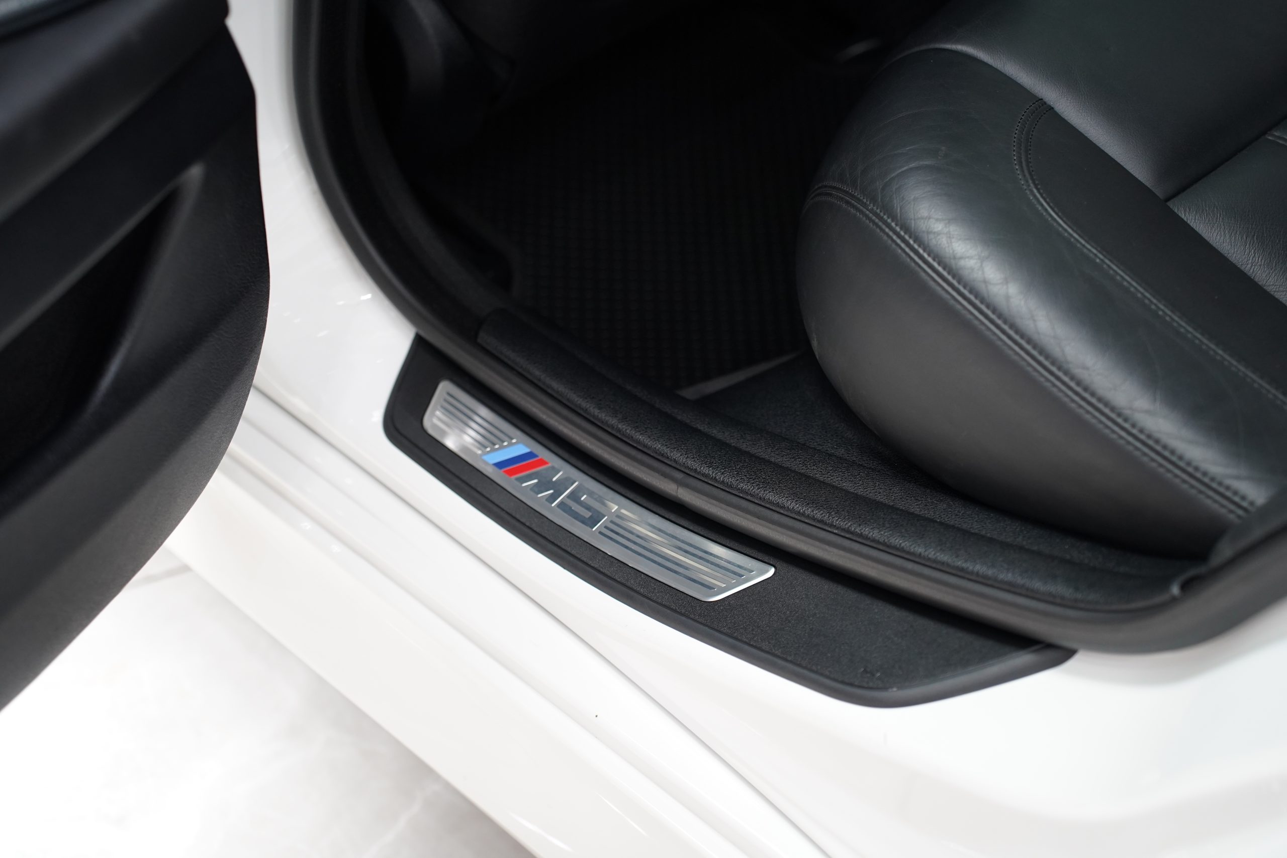 2015BMW M5 F10 LCI - Image 16