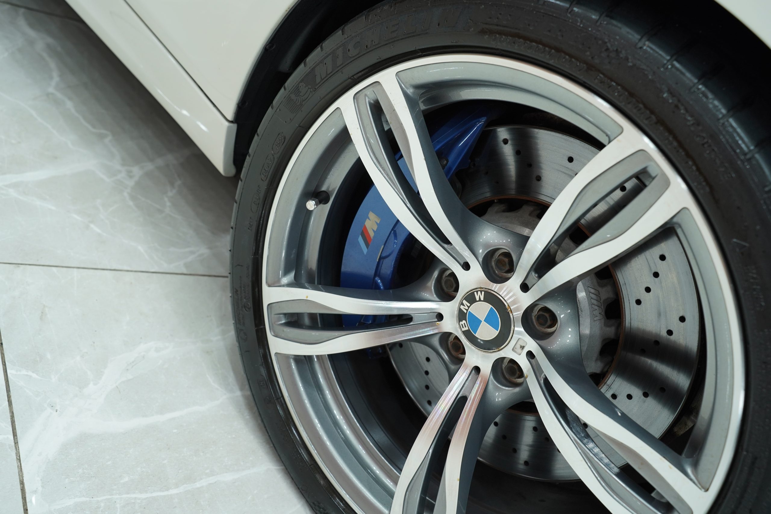 2015BMW M5 F10 LCI - Image 19