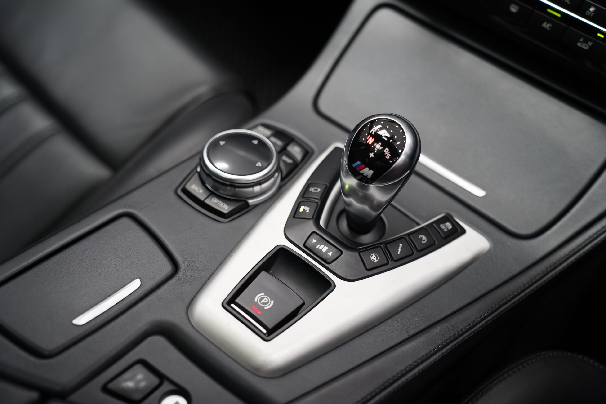 2015BMW M5 F10 LCI - Image 29