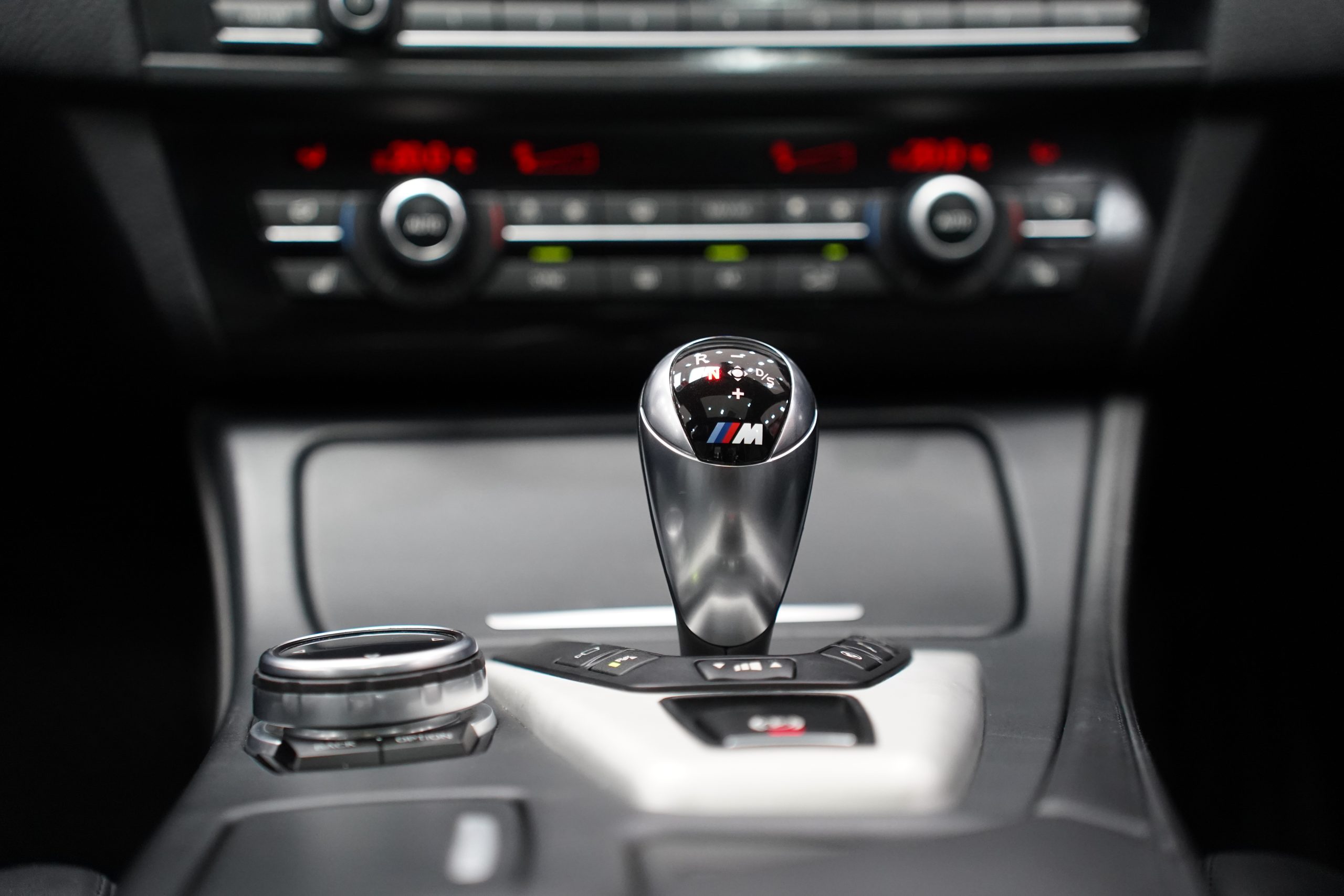 2015BMW M5 F10 LCI - Image 33
