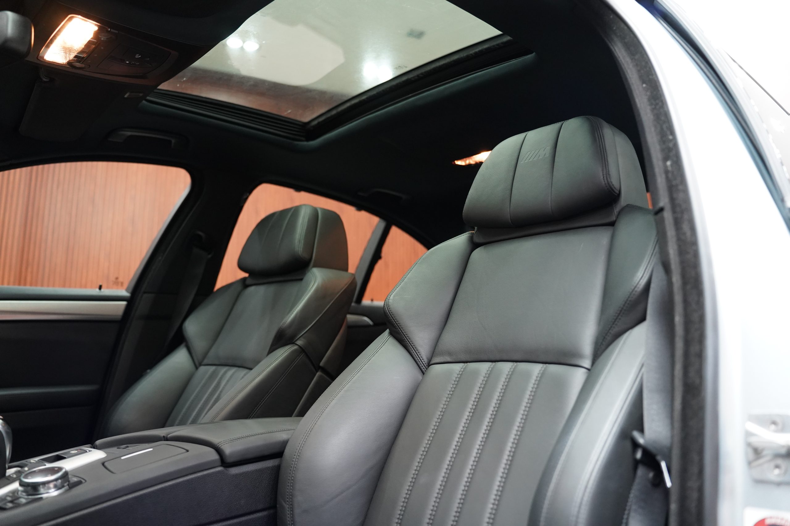 2015 BMW M5 F10 LCI - Image 16