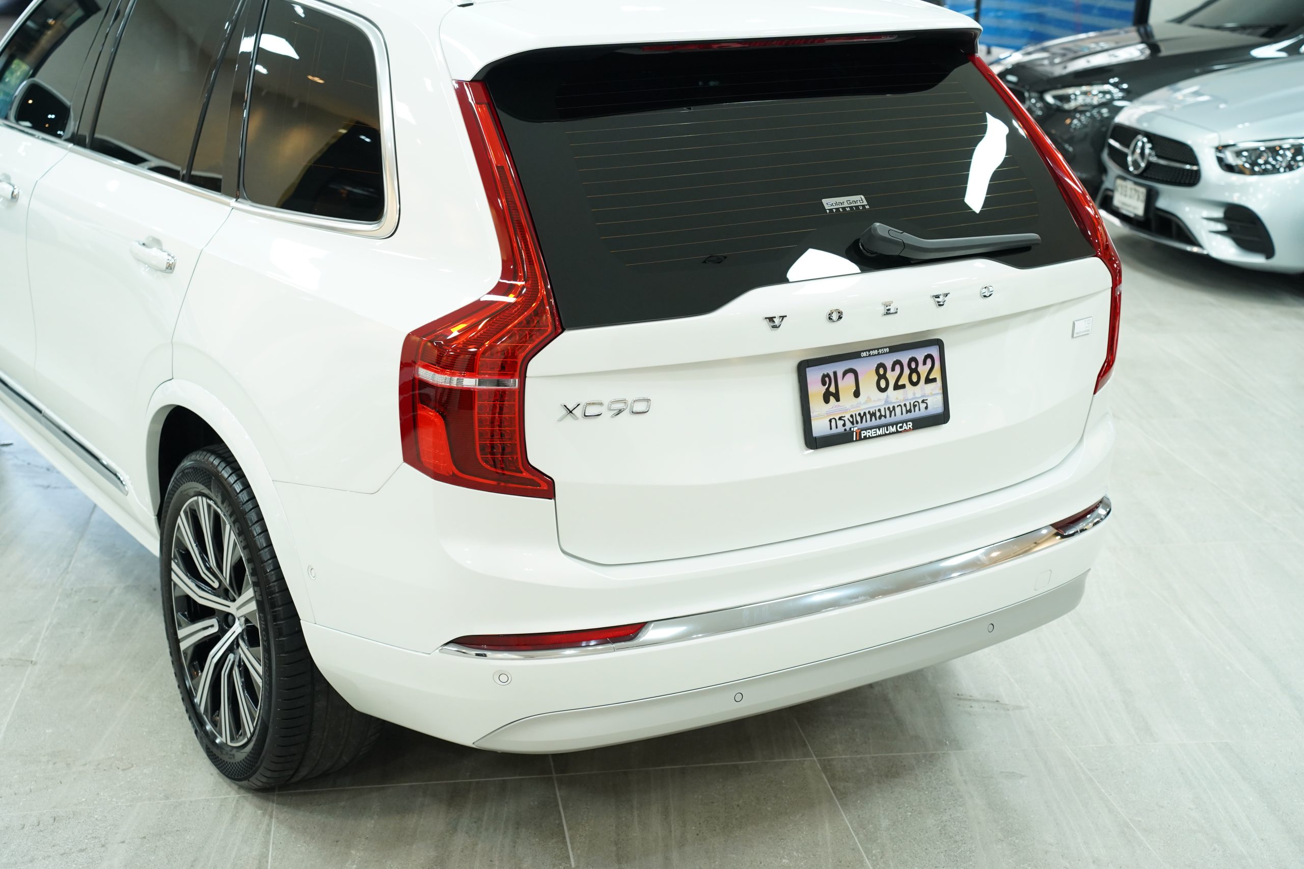 2022 Volvo XC90 2.0 (ปี 16-26) Recharge T8 Inscription AWD SUV - Image 7