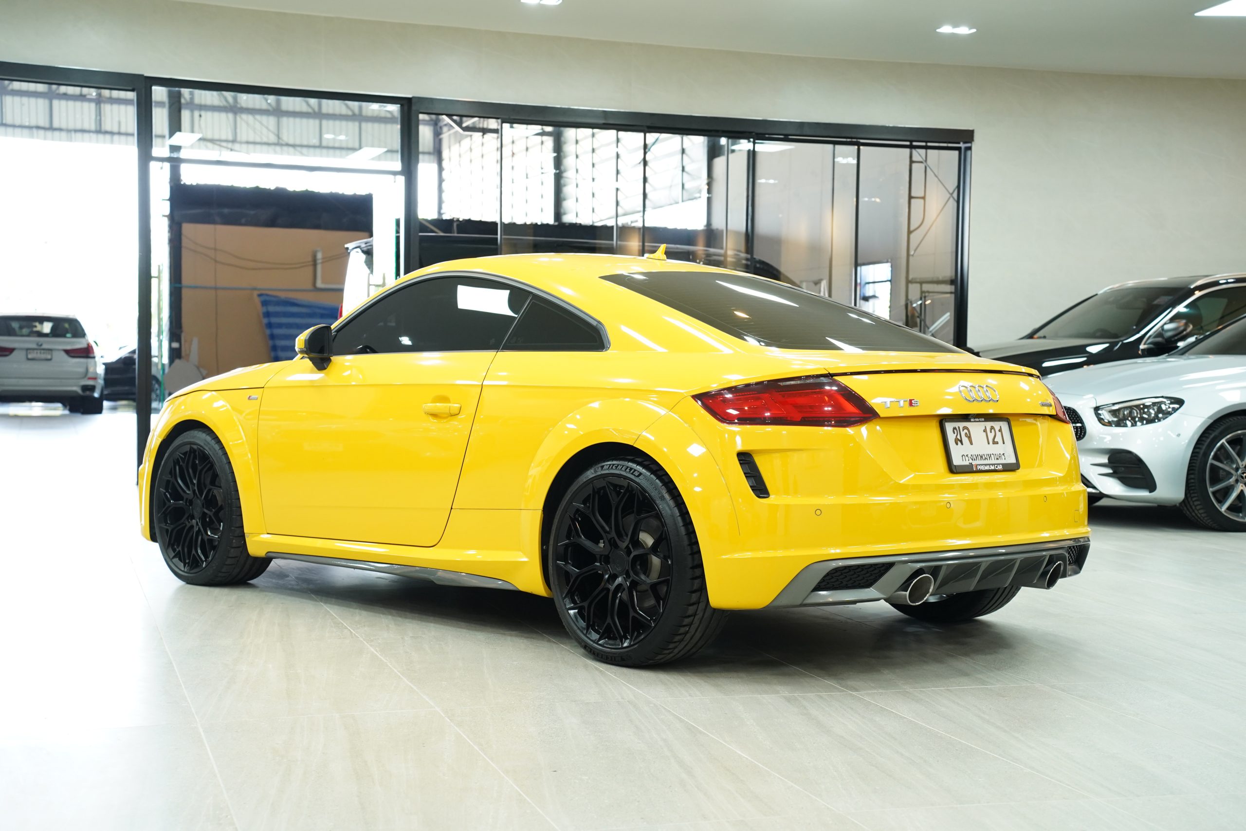 2020Audi TT 45 TFSI quattro S line - Image 6