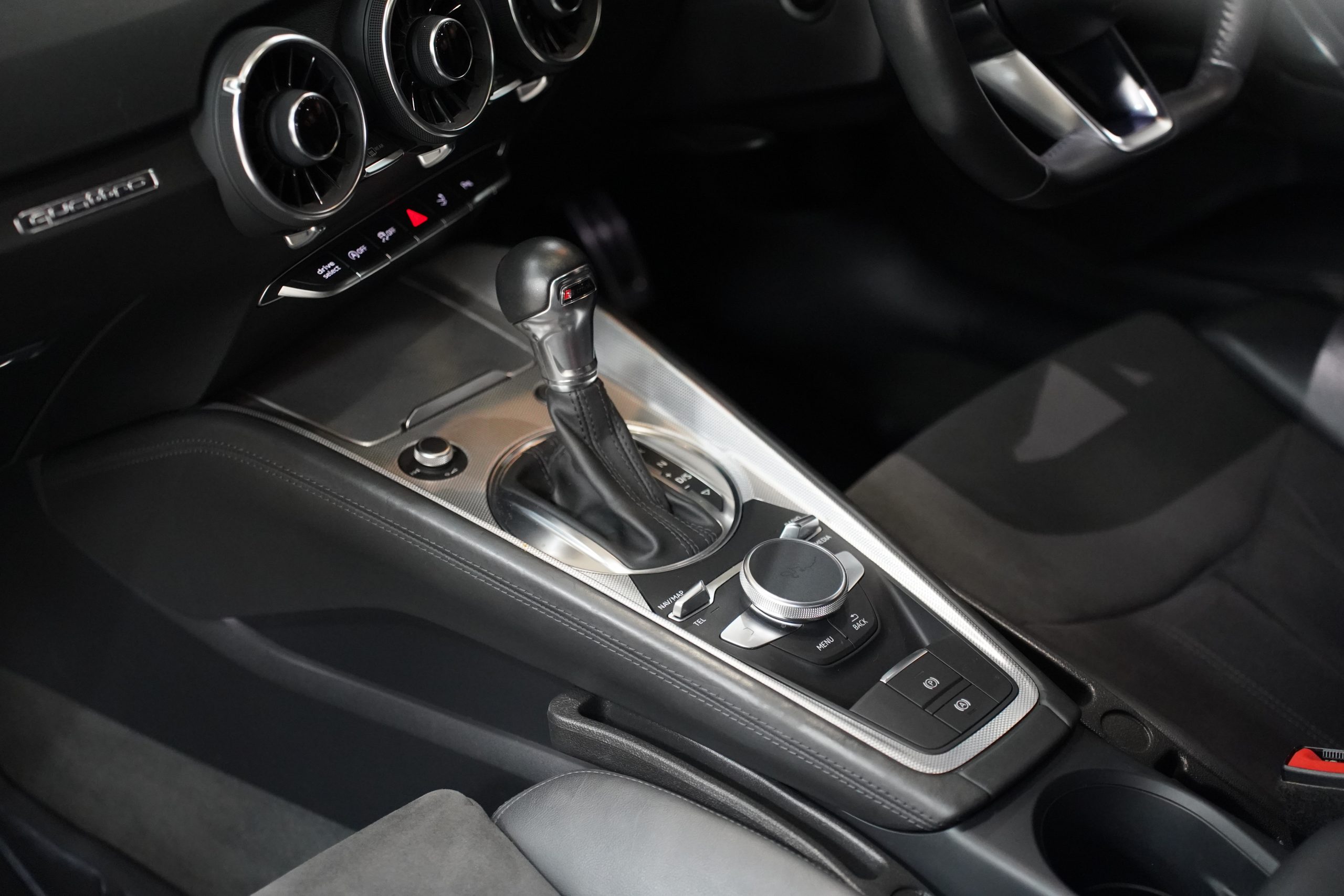 2020Audi TT 45 TFSI quattro S line - Image 14