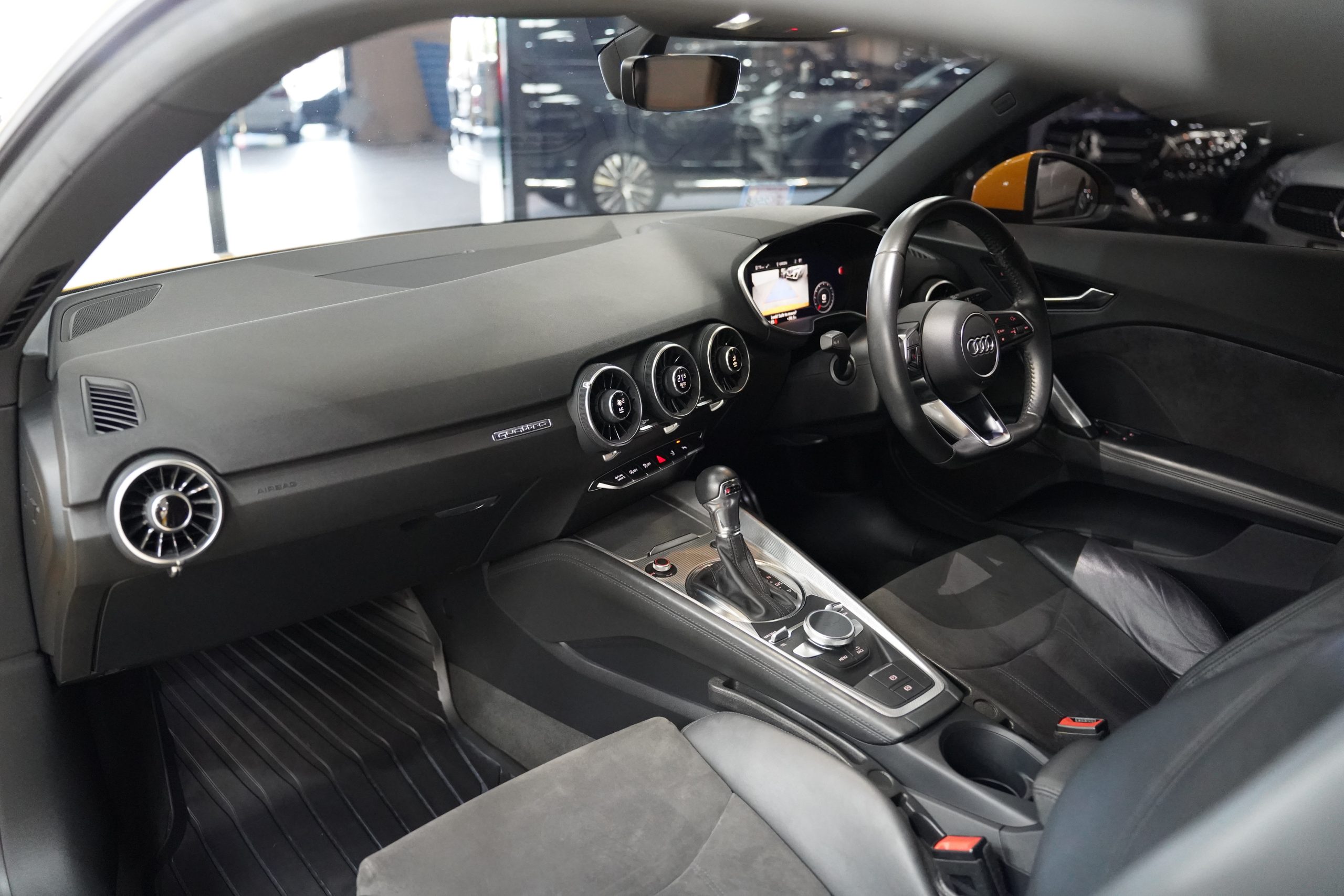 2020Audi TT 45 TFSI quattro S line - Image 24