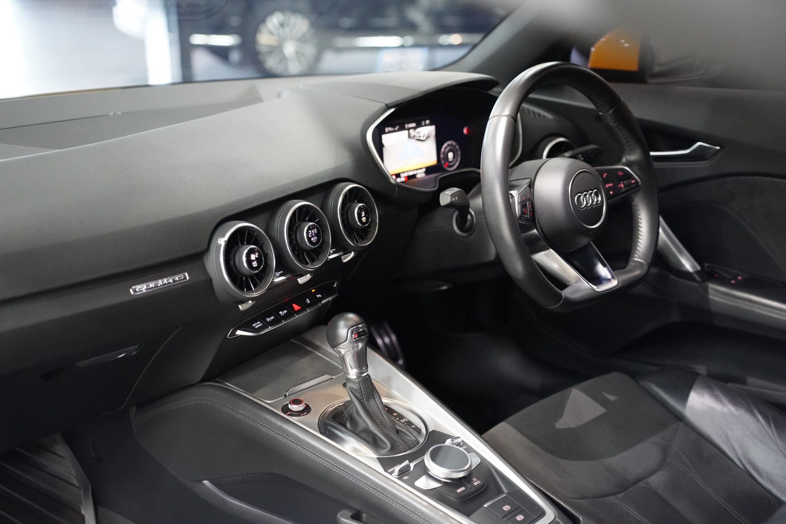 2020Audi TT 45 TFSI quattro S line - Image 25