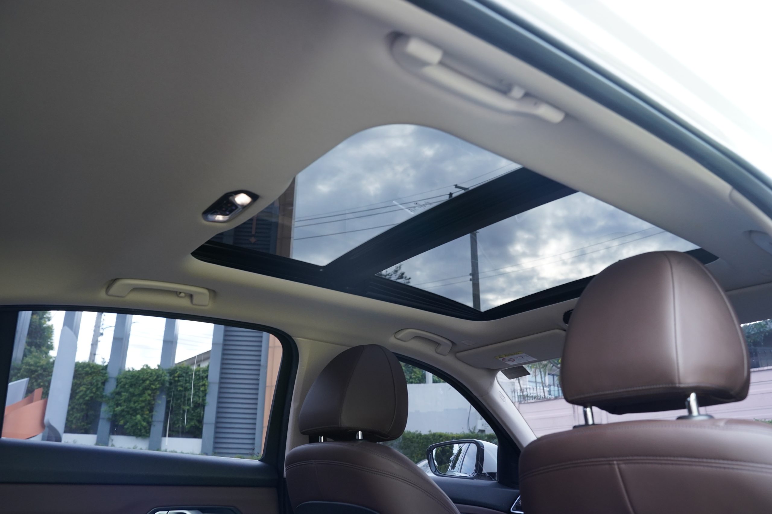 2022 BMW 320Li 2.0 G28 (ปี 21-26) Luxury Sedan - Image 18