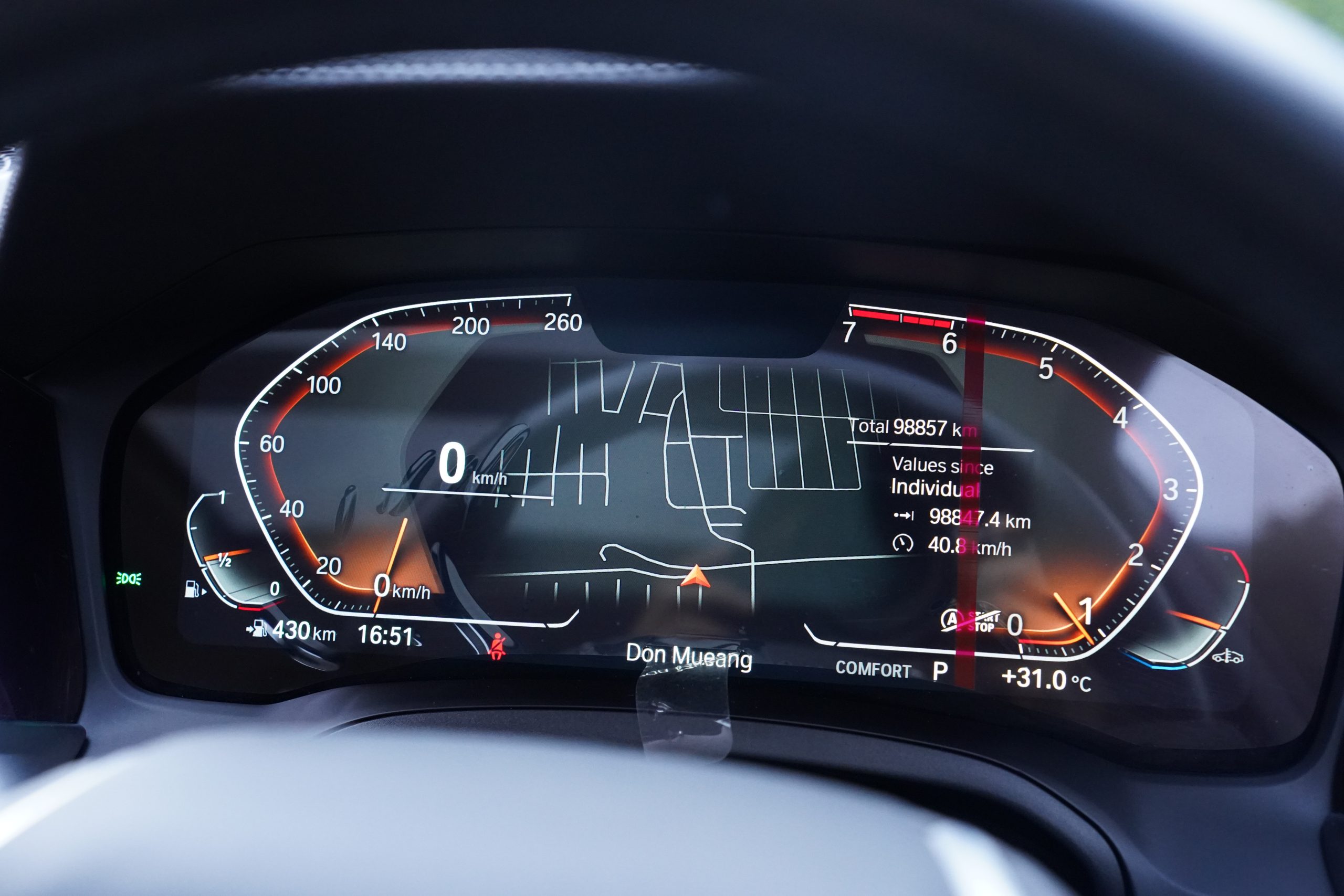 2022 BMW 320Li 2.0 G28 (ปี 21-26) Luxury Sedan - Image 23