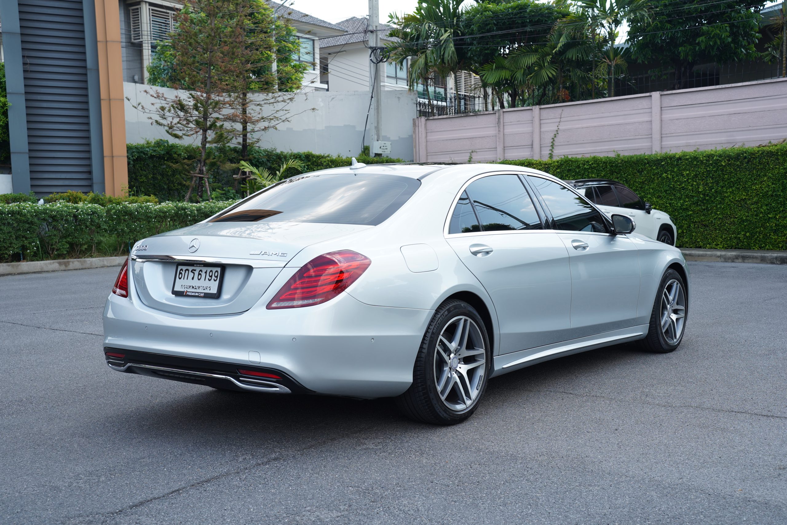 2014 Mercedes-Benz S300 2.1 W222 (ปี 13-21) BlueTEC Hybrid Sedan - Image 8