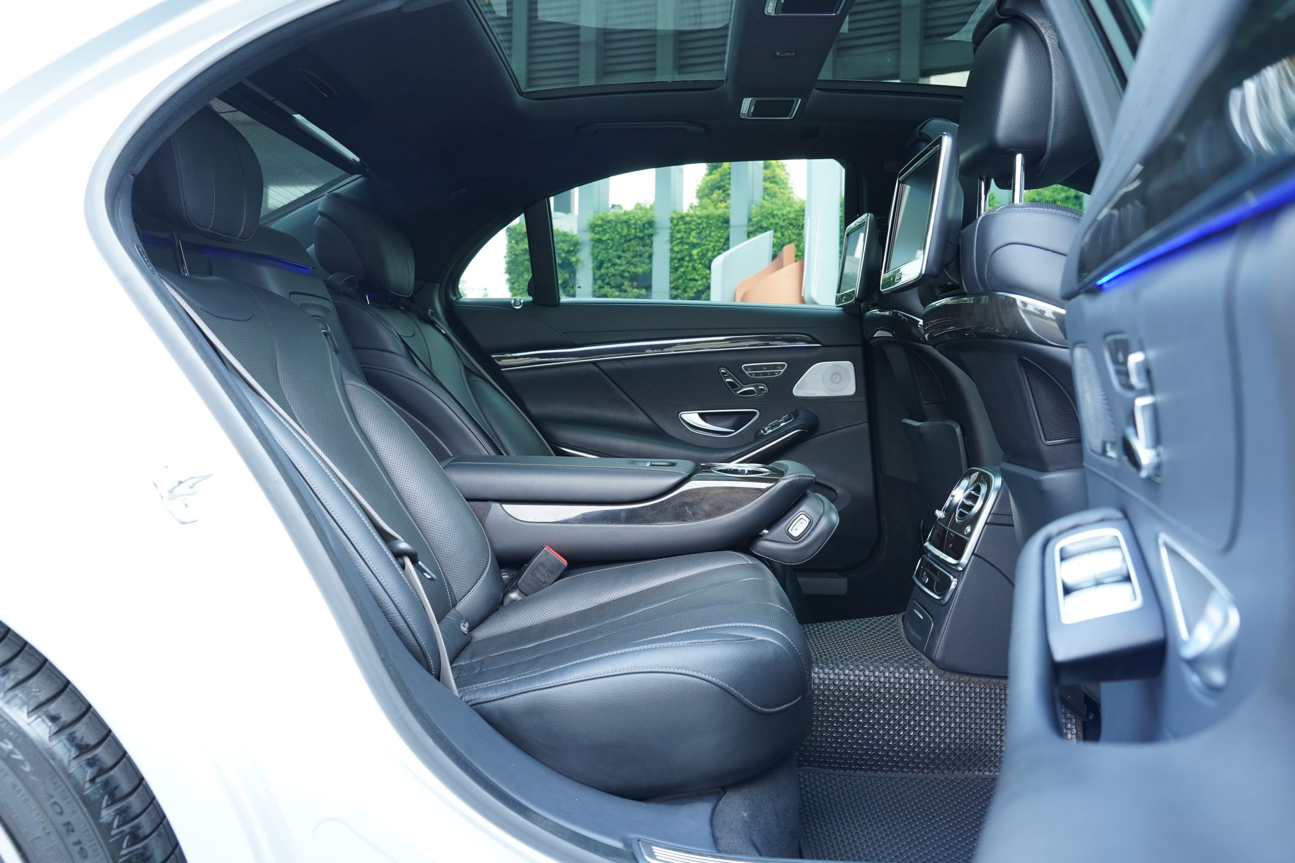 2014 Mercedes-Benz S300 2.1 W222 (ปี 13-21) BlueTEC Hybrid Sedan - Image 19