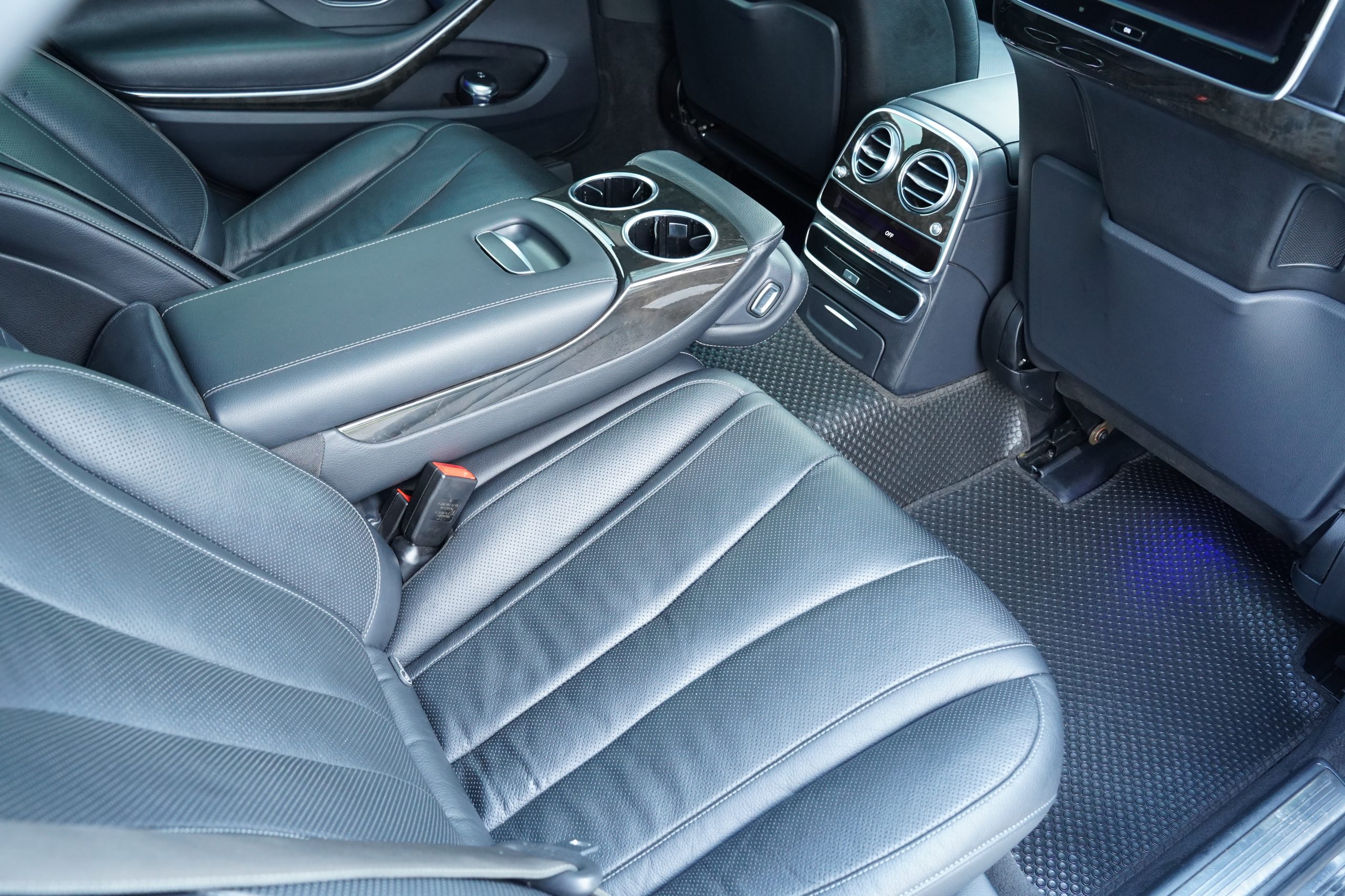 2014 Mercedes-Benz S300 2.1 W222 (ปี 13-21) BlueTEC Hybrid Sedan - Image 20