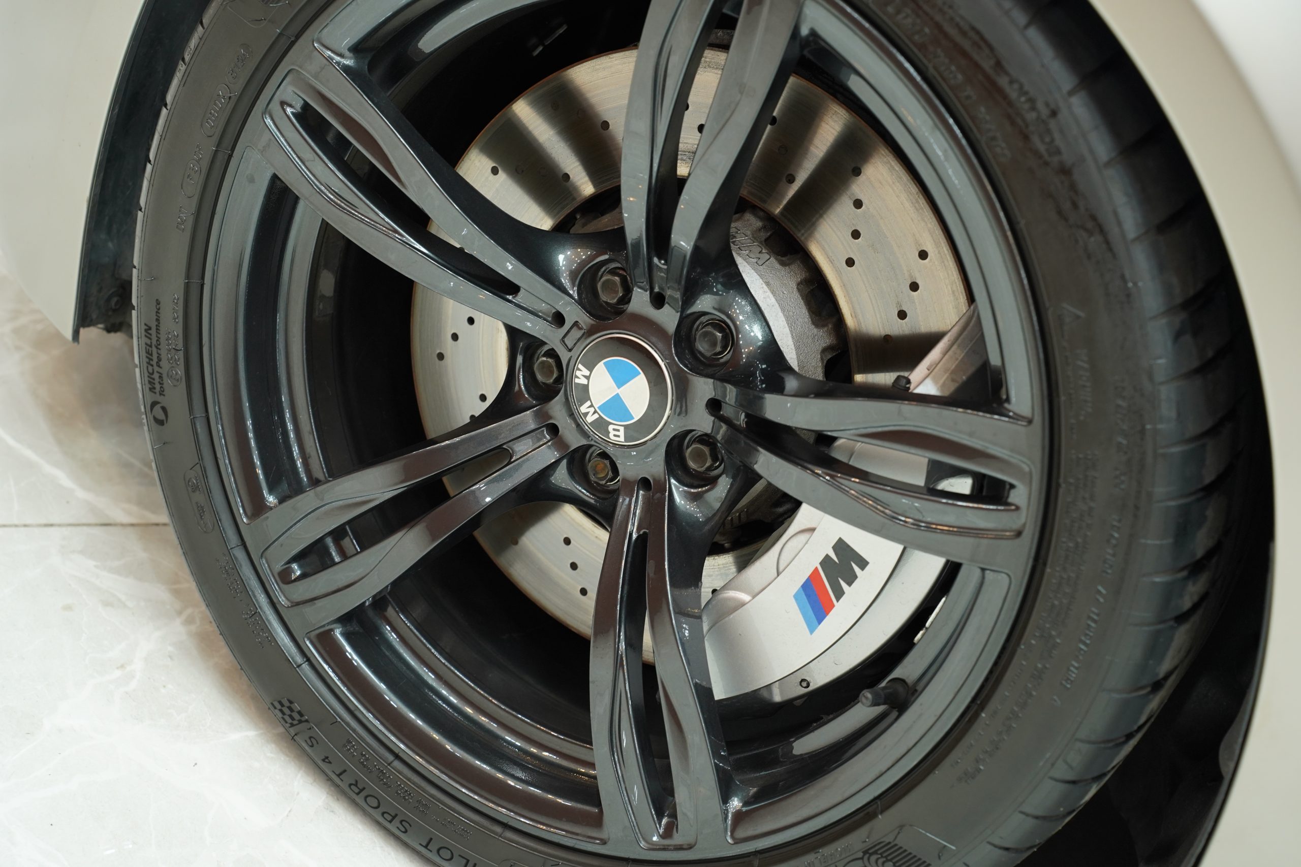 2015 BMW M5 F10 LCI - Image 14