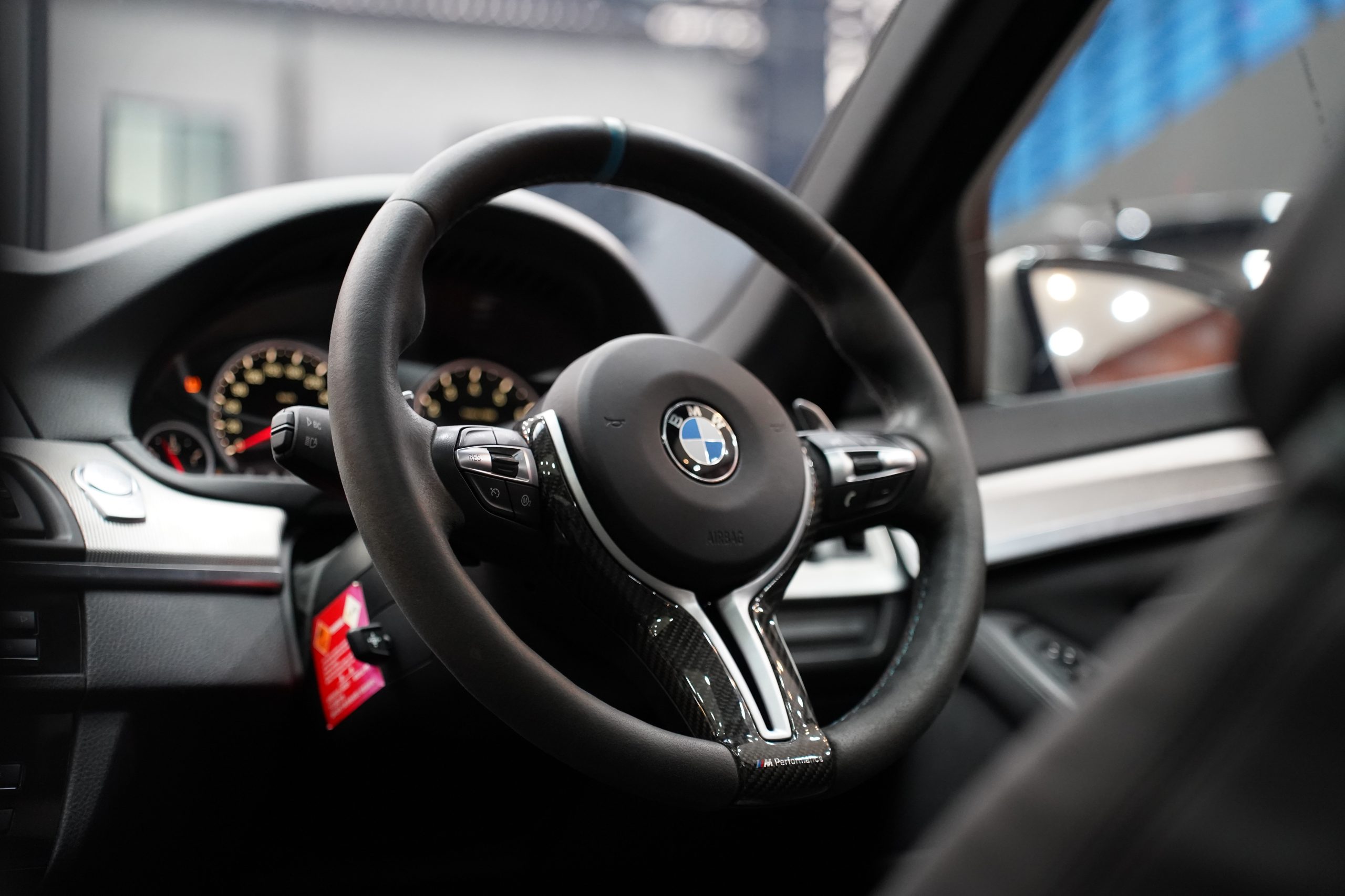 2015 BMW M5 F10 LCI - Image 29