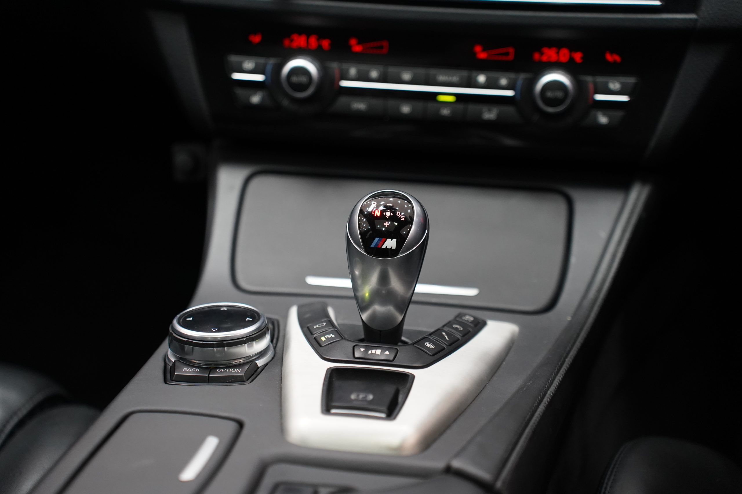 2015 BMW M5 F10 LCI - Image 31