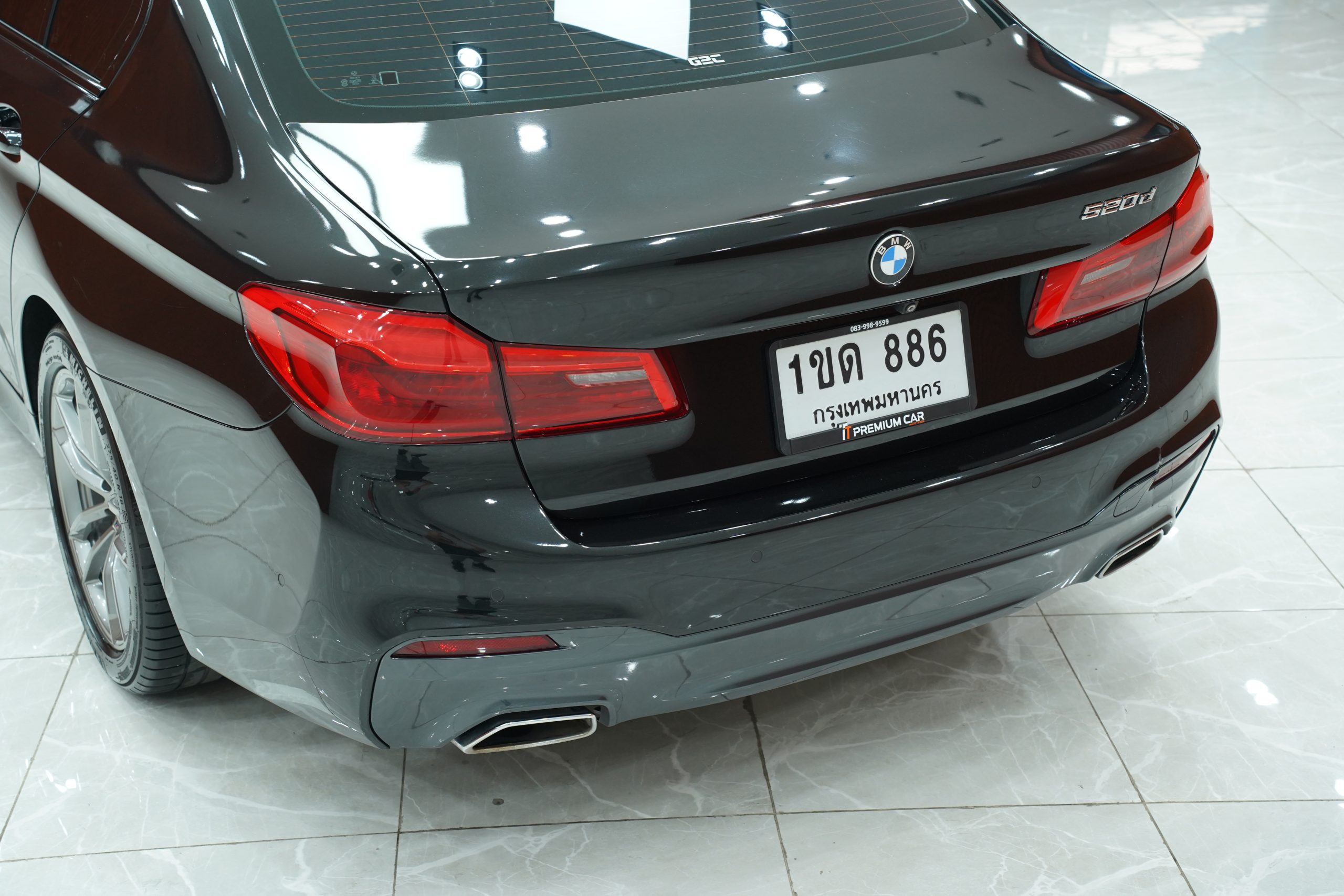 2020BMW 520d M Sport - Image 8