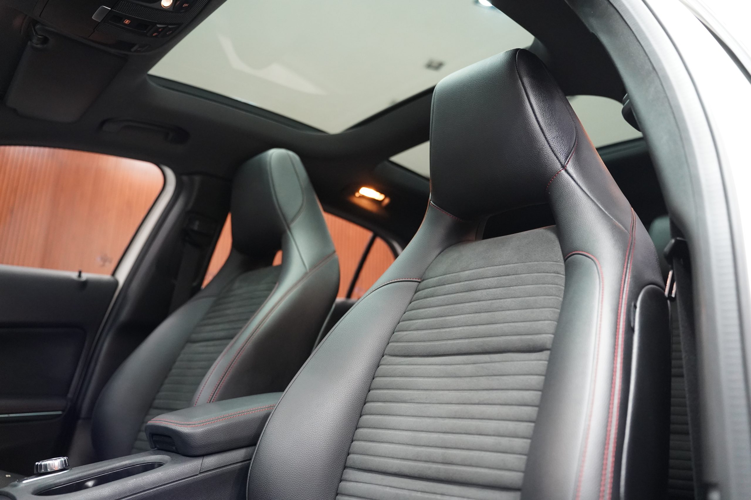 2019Mercedes-Benz GLA 250 AMG Night Edition W156 - Image 16
