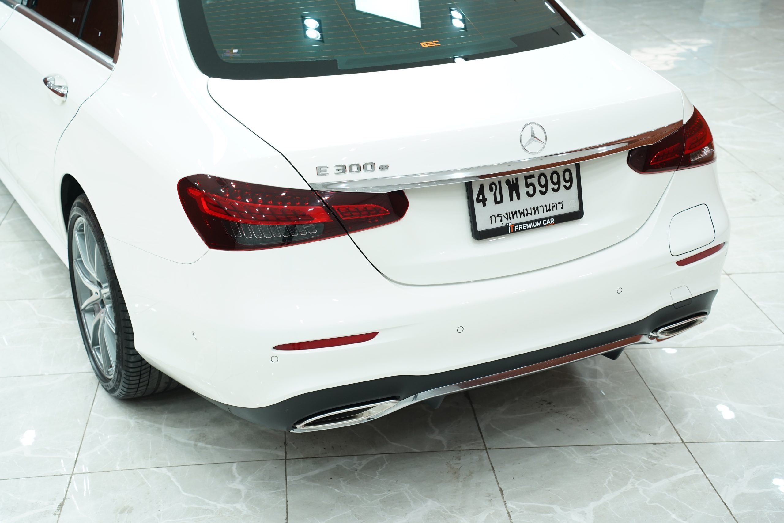 2024Mercedes-Benz E 300 e AMG Dynamic ( W213 Facelift) - Image 8