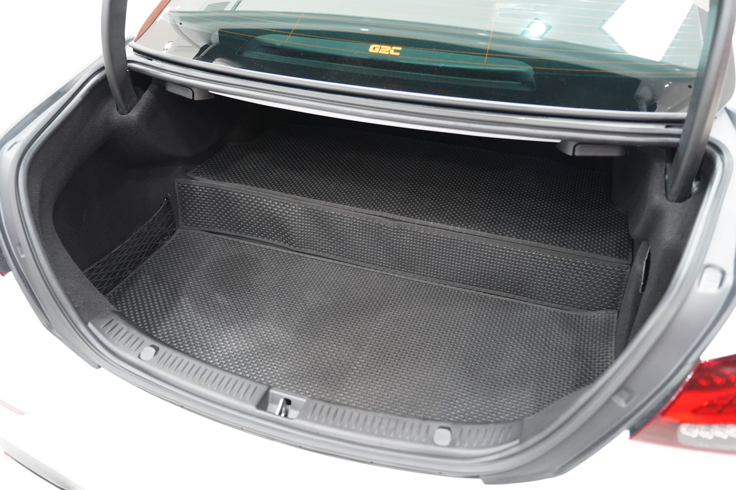 2024 Mercedes-Benz E300 2.0 W213 (ปี 16-23) e AMG Dynamic Sedan - Image 9