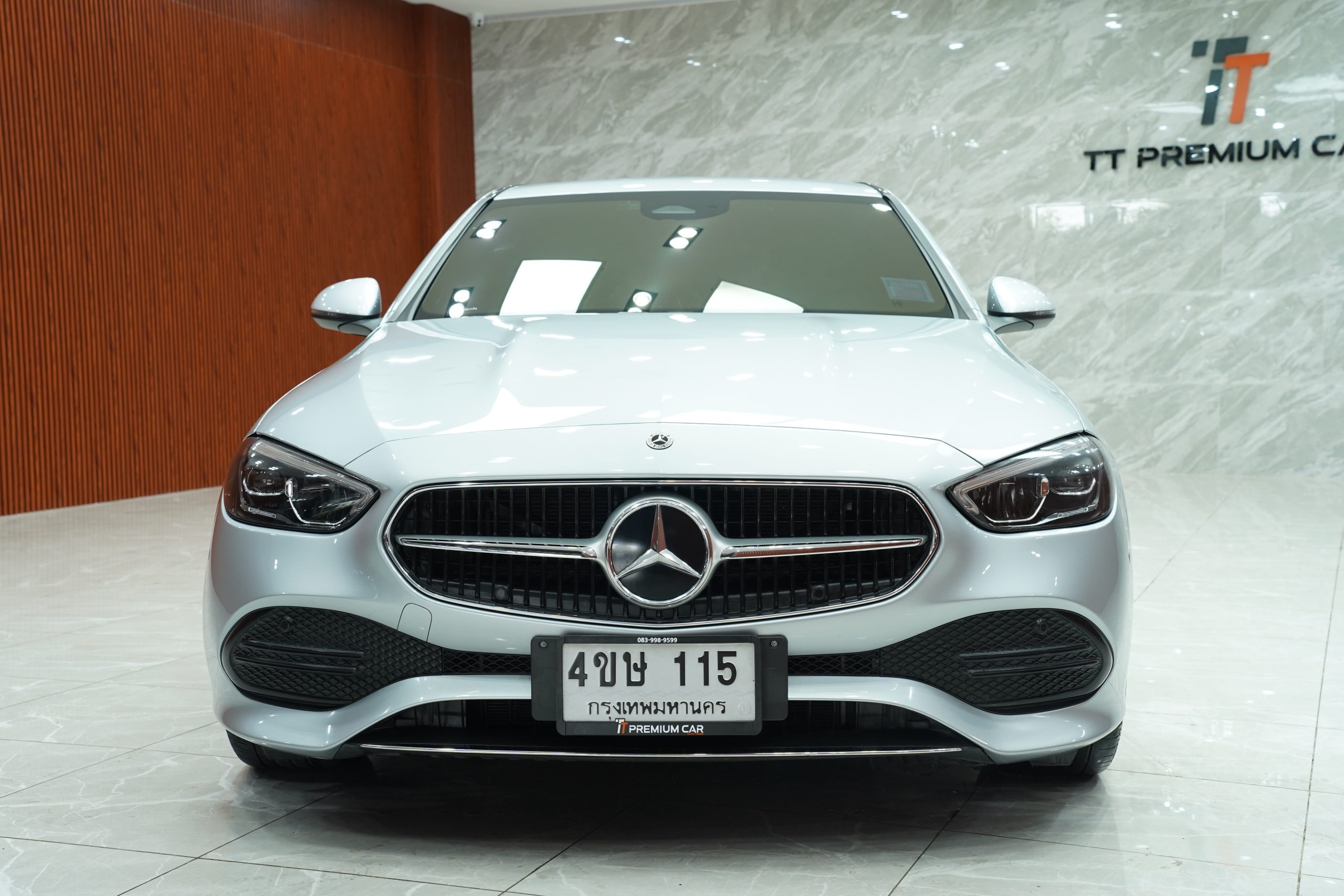2023Mercedes-Benz C220d (W206) Avantgarde - Image 3