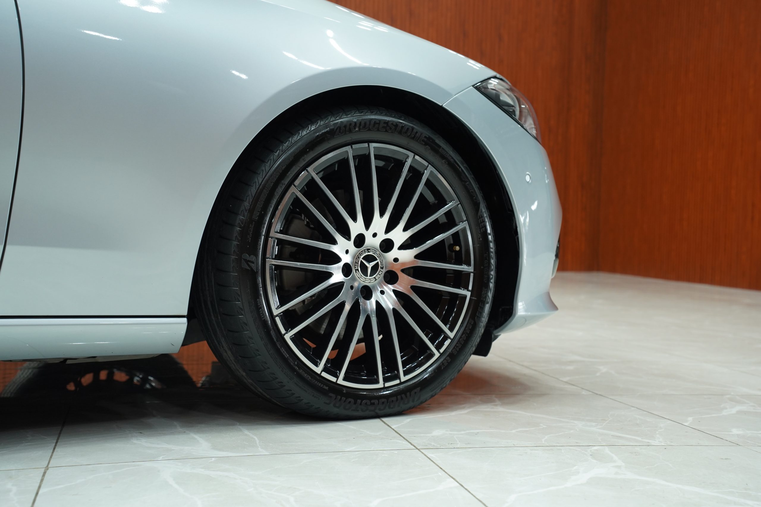 2023Mercedes-Benz C220d (W206) Avantgarde - Image 5