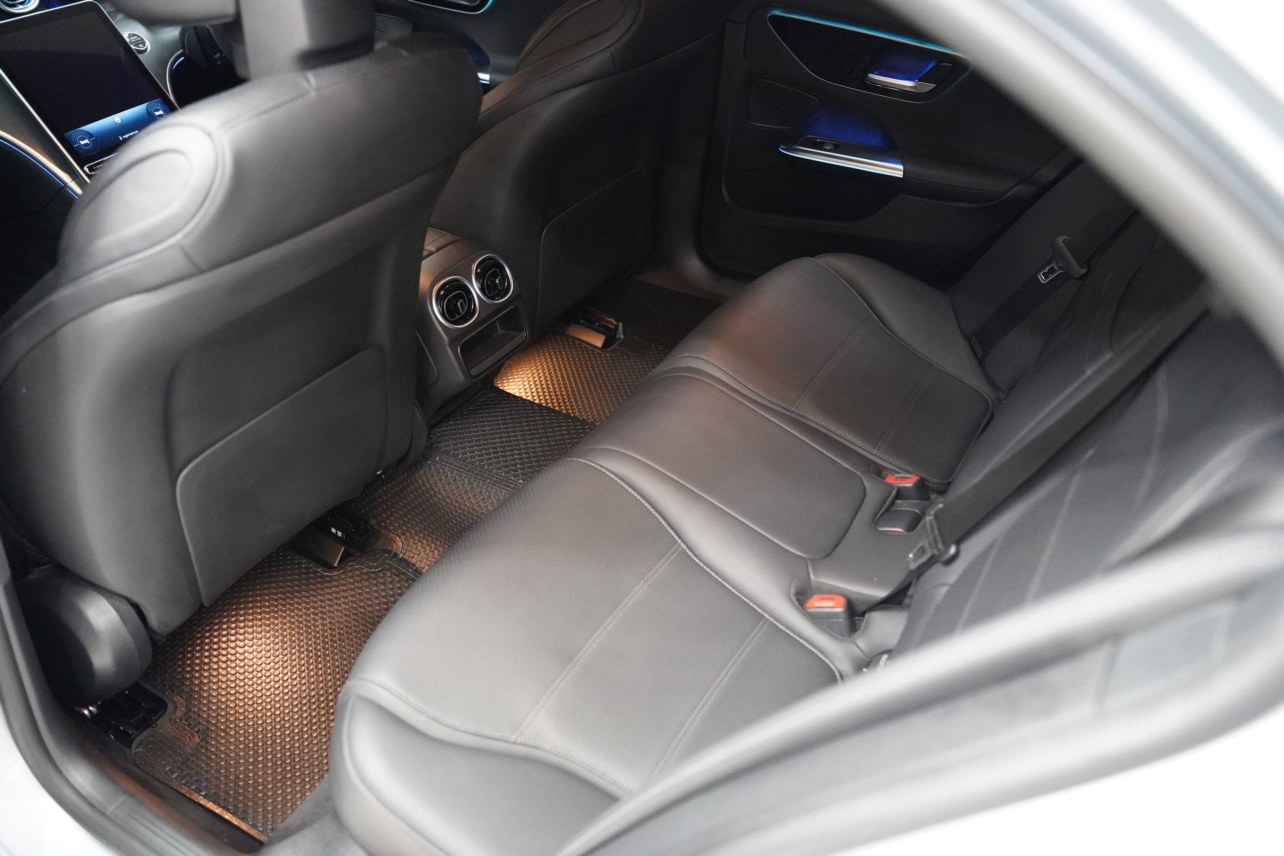 2023Mercedes-Benz C220d (W206) Avantgarde - Image 10