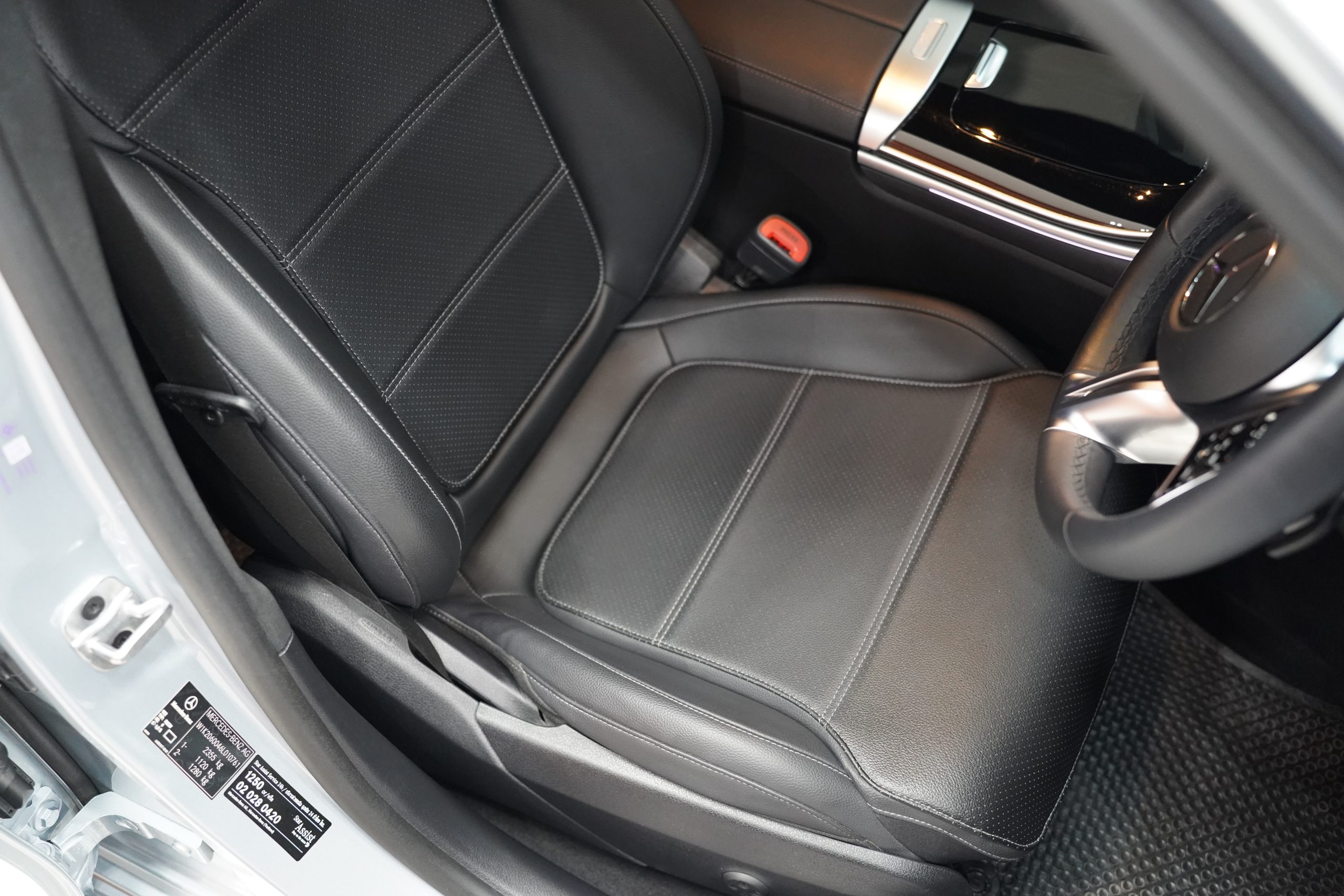 2023Mercedes-Benz C220d (W206) Avantgarde - Image 16
