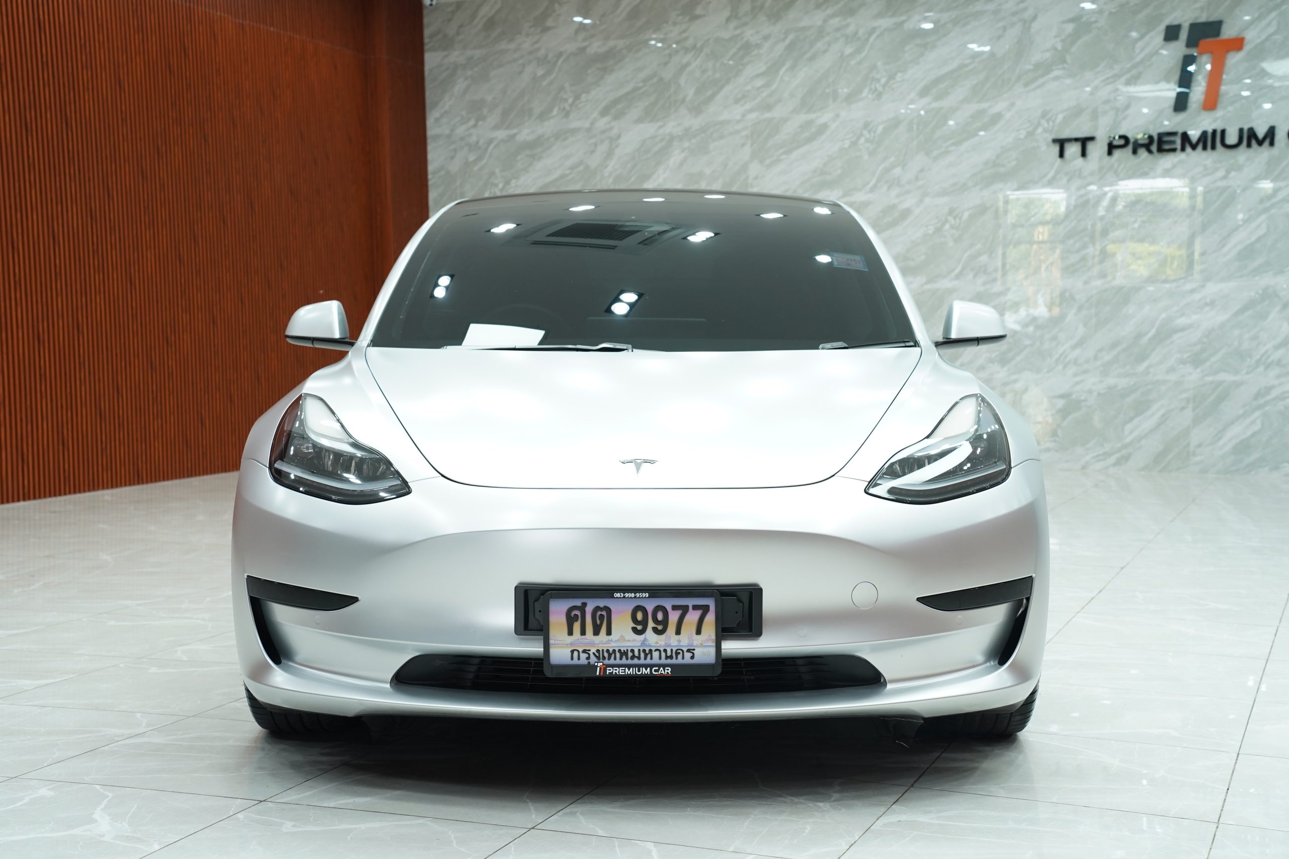 2022Tesla Model 3 Standard RWD - Image 3