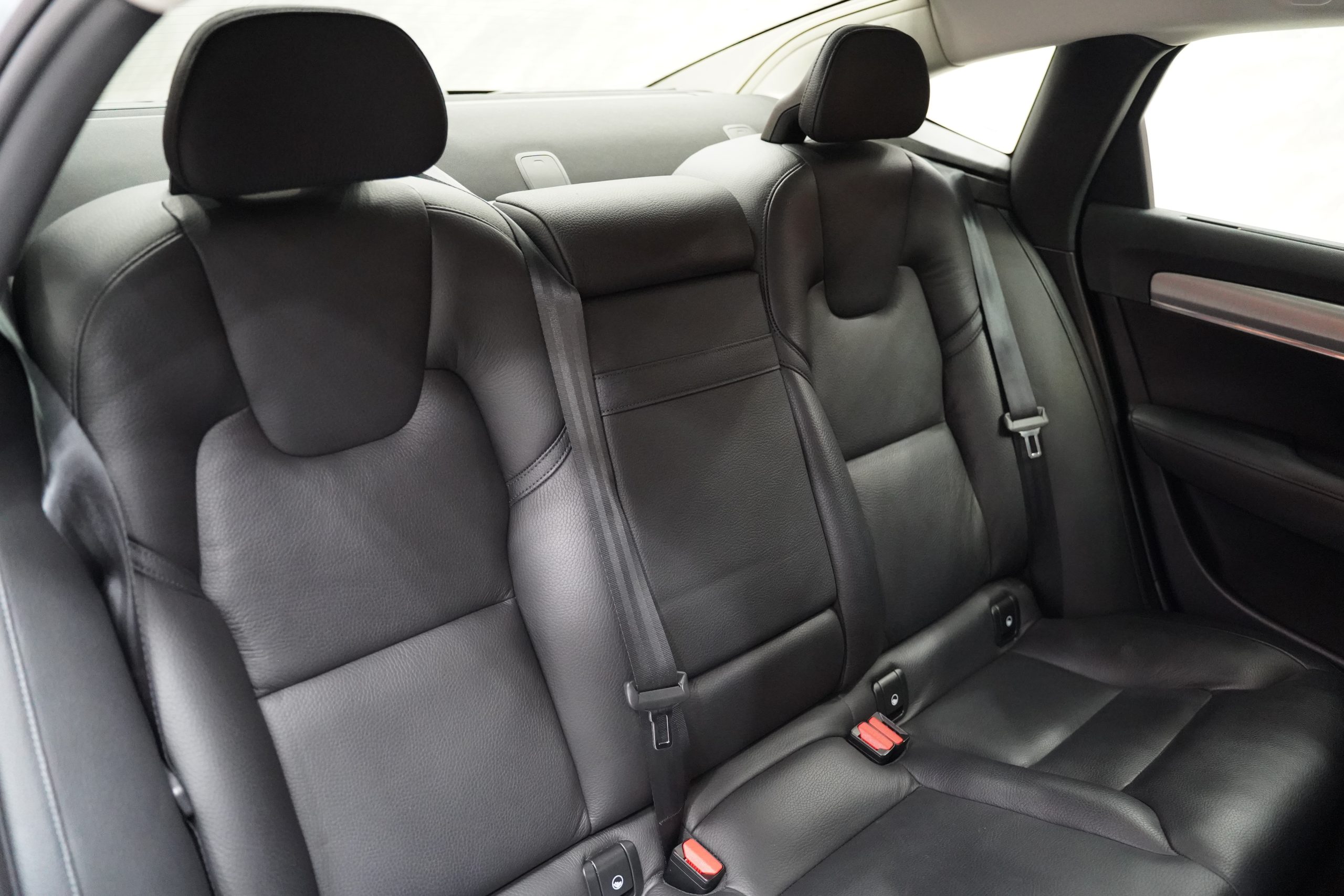 2018Volvo S90 D4 Momentum - Image 19