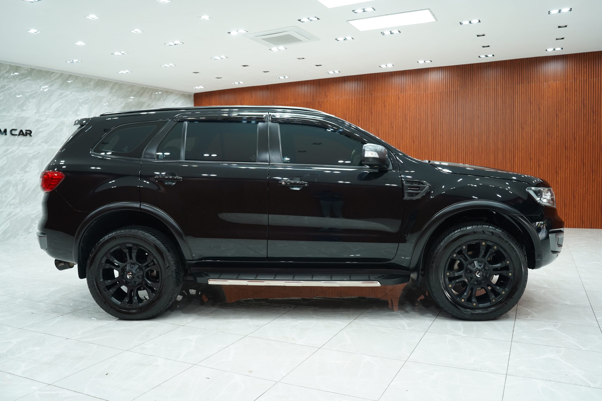 2019Ford Everest 2.0 Titanium+ - Image 6