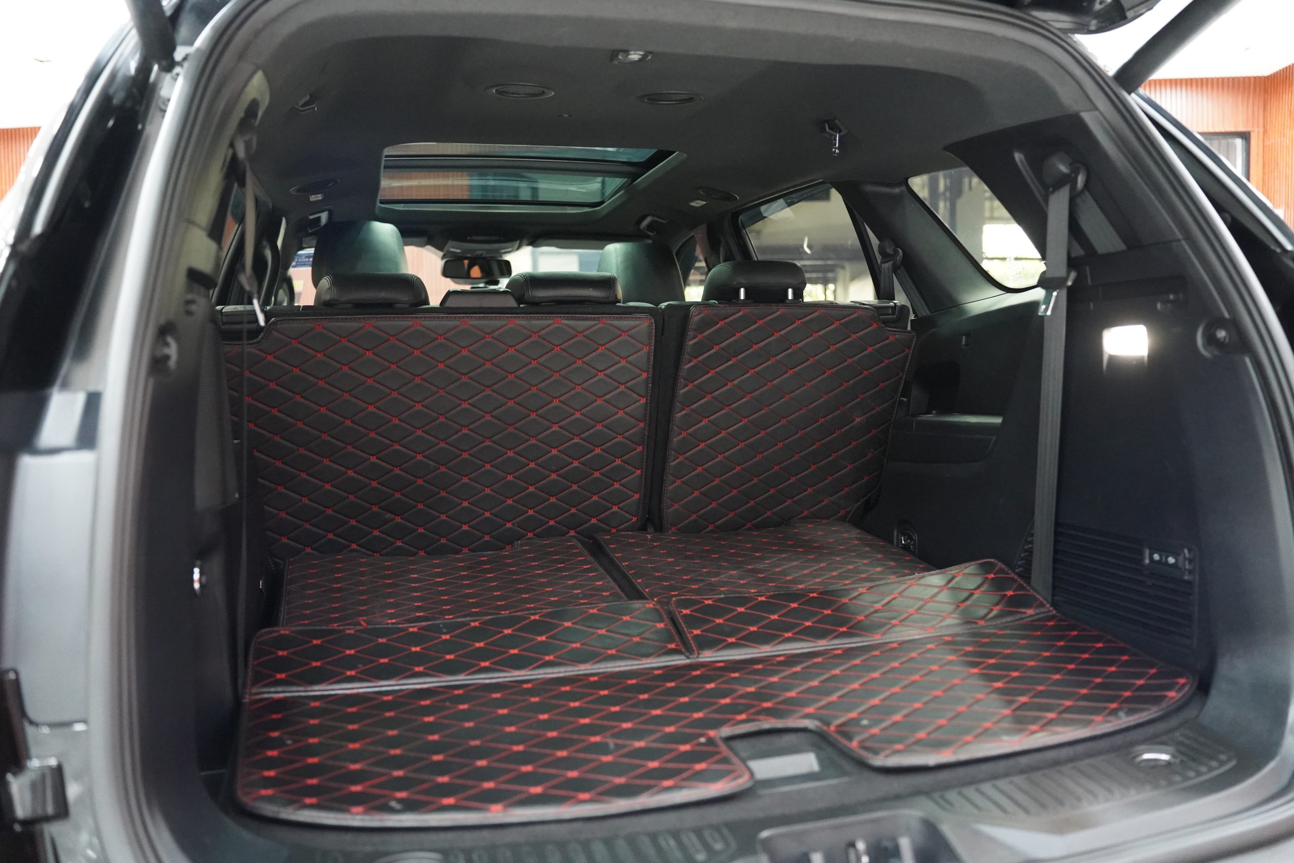 2019Ford Everest 2.0 Titanium+ - Image 10