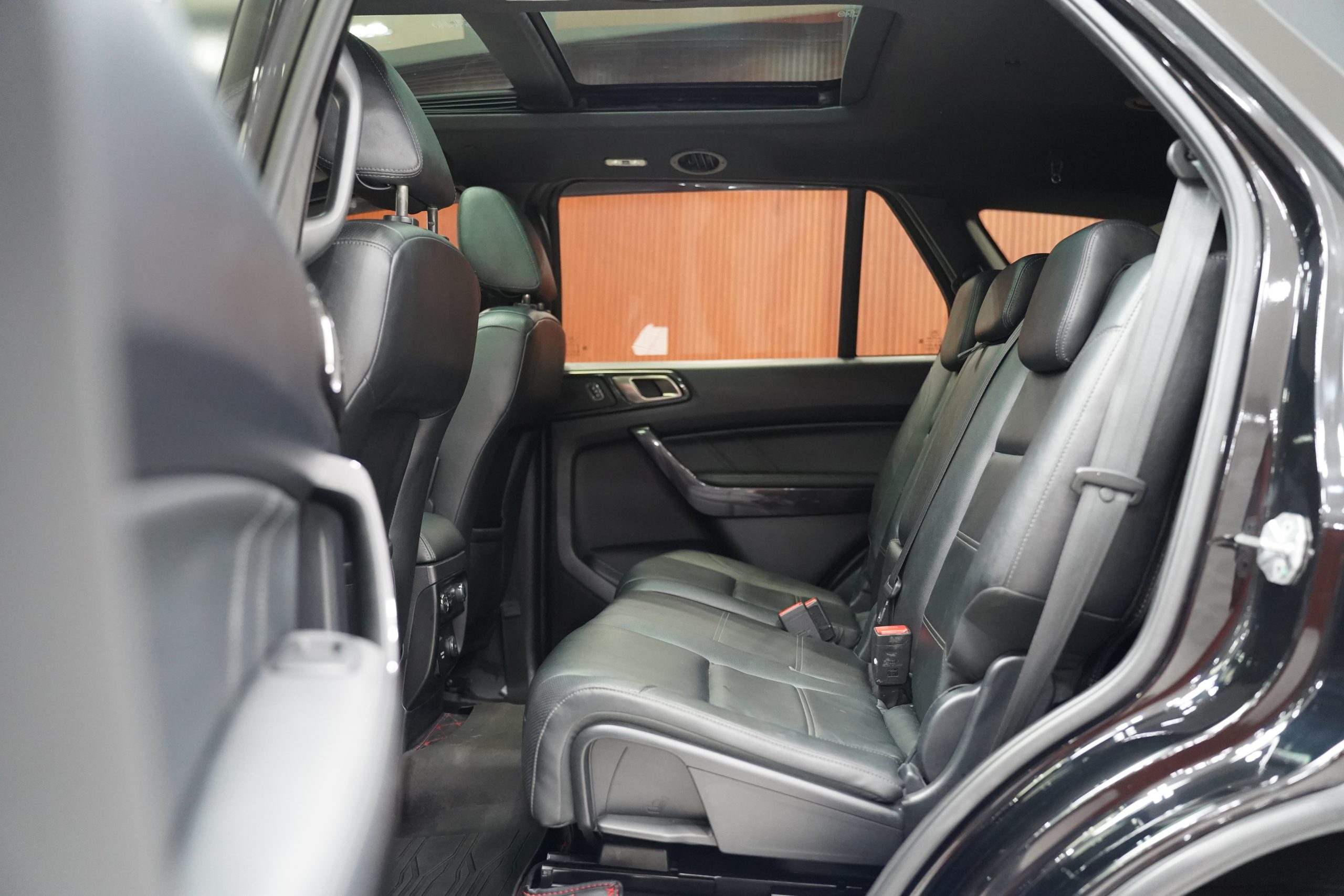 2019Ford Everest 2.0 Titanium+ - Image 13