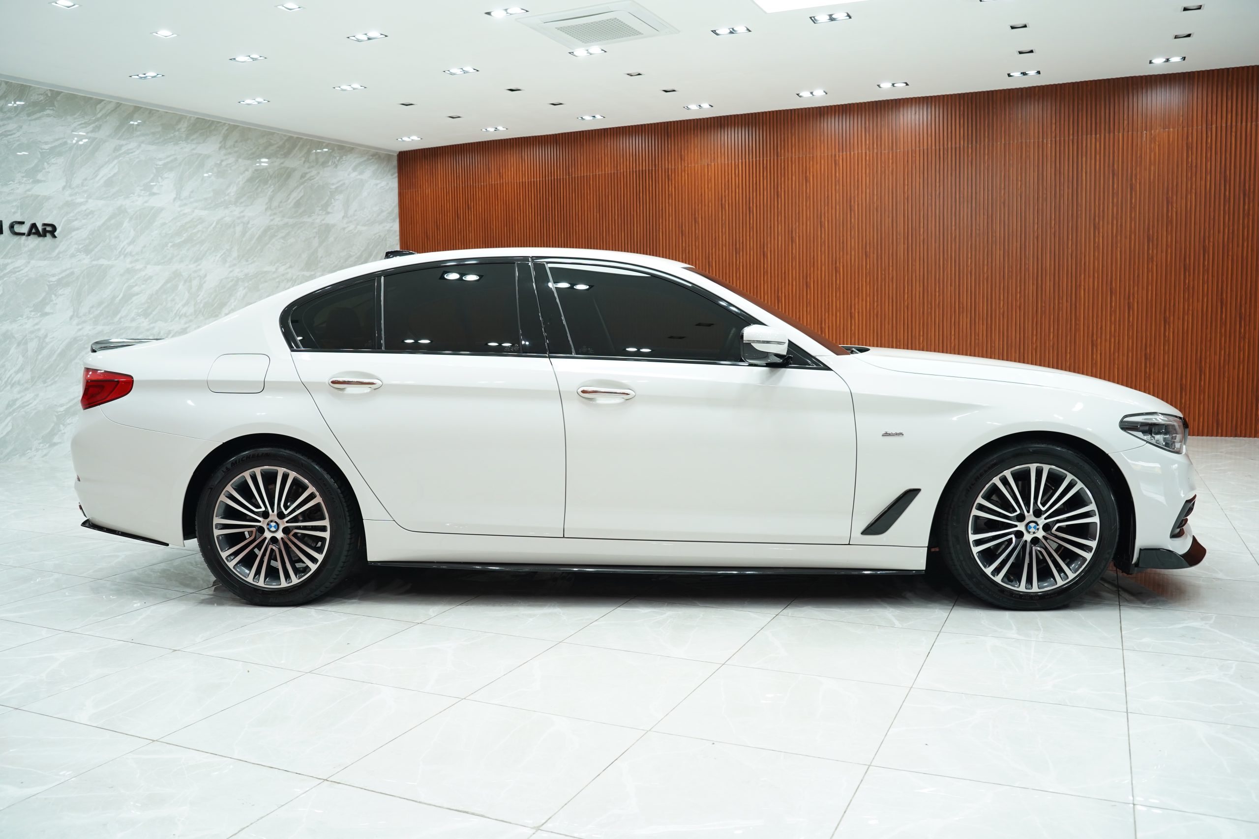 2018BMW 520d Sport - Image 6