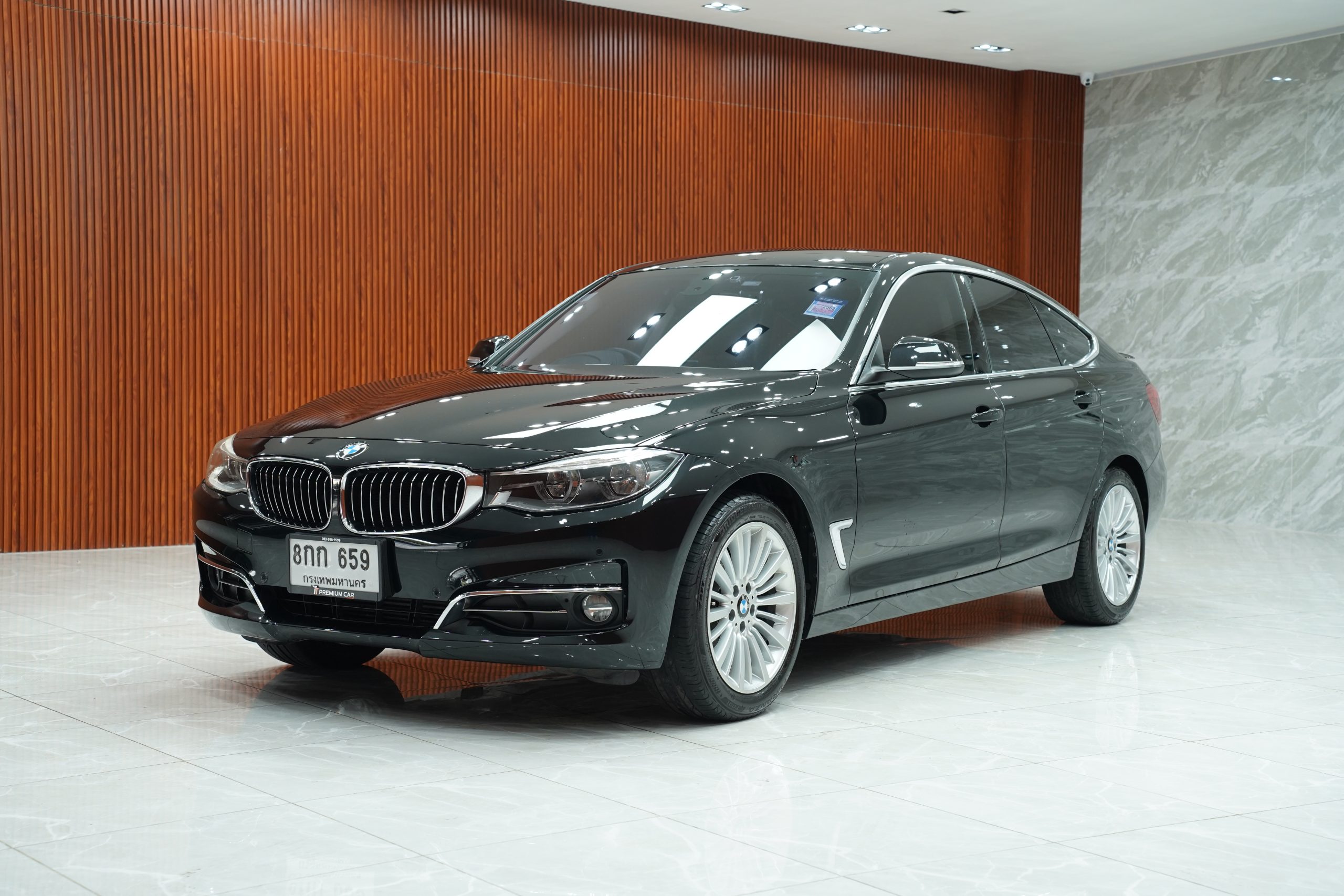 2019BMW 320d GT Luxury LCI (F34) - Image 4