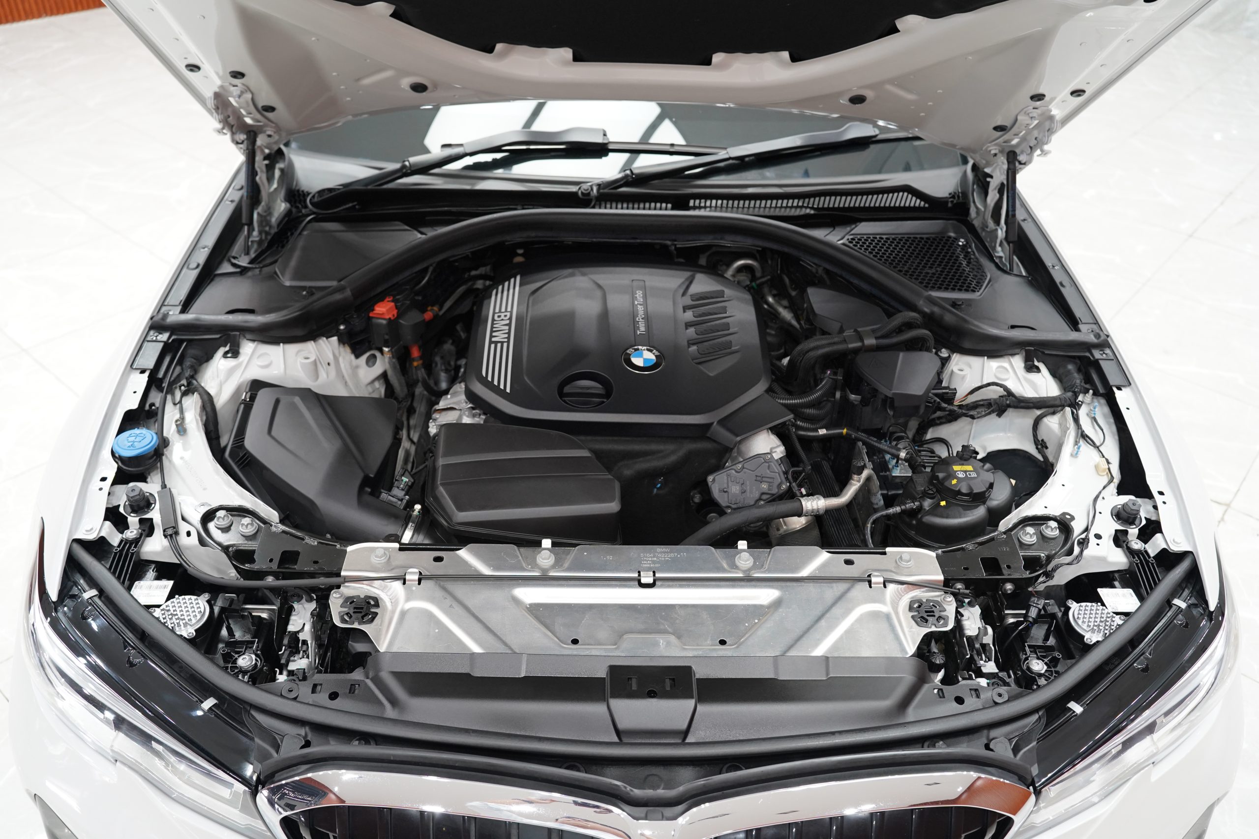 2022 BMW 320d 2.0 G20 (ปี 19-26) M Sport Sedan - Image 12