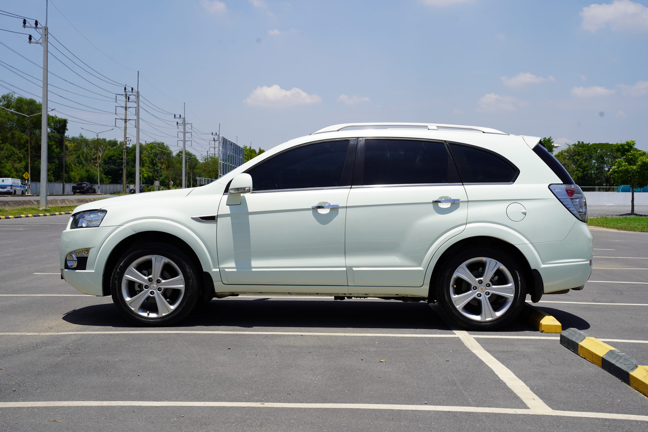 2014Chevrolet Captiva LTZ - Image 5