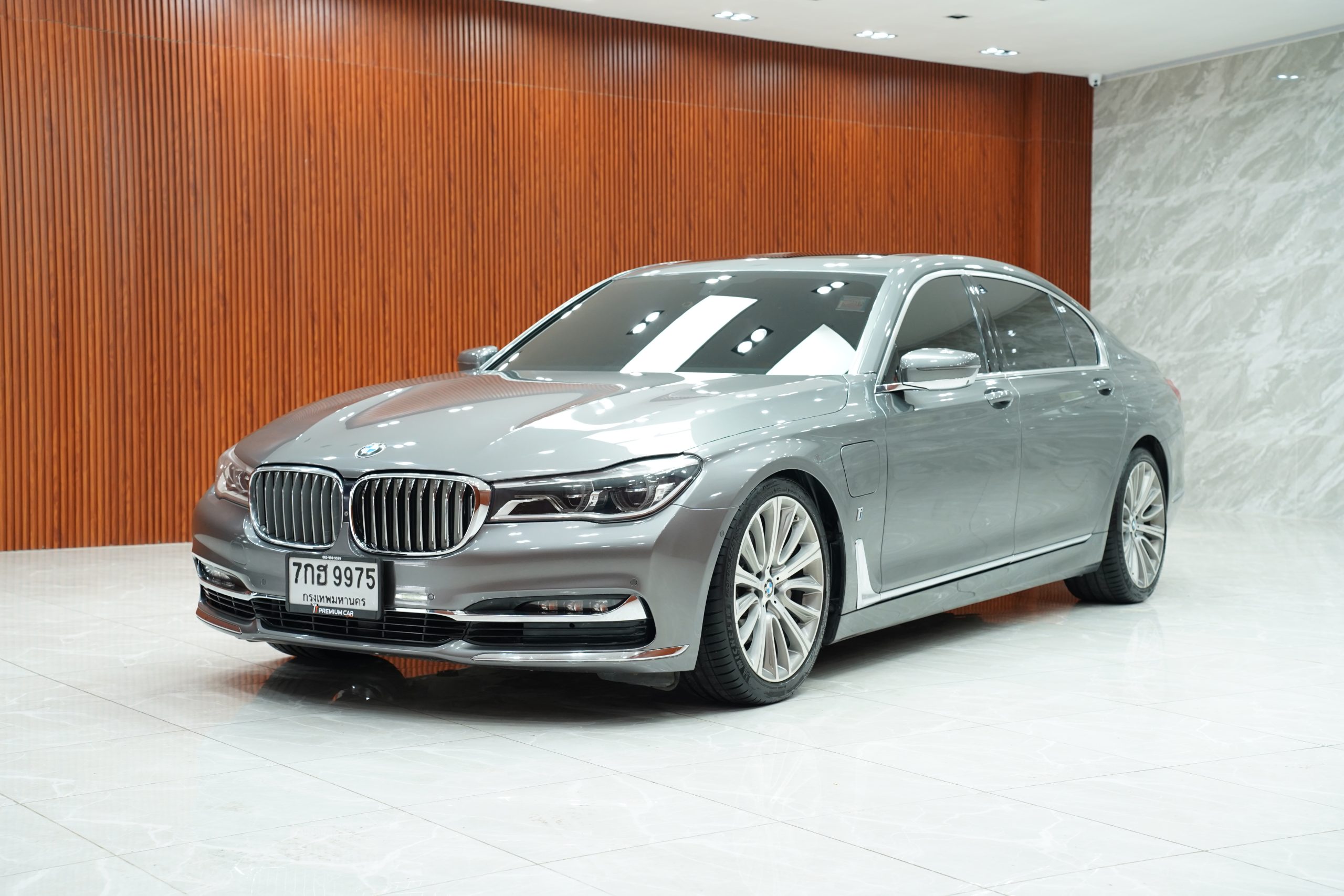 2018BMW 740Le xDrive iperformance - Image 4