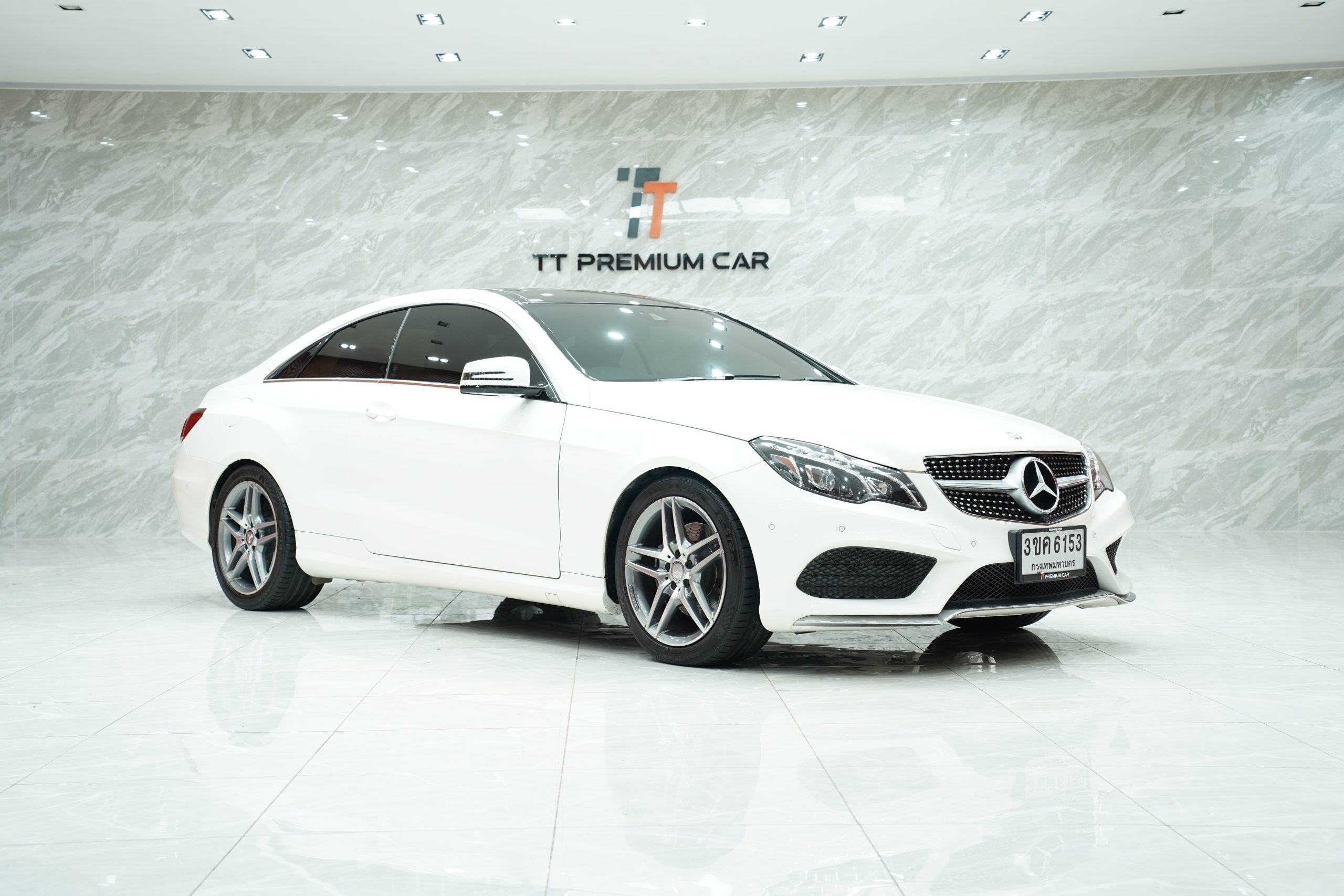 2015Mercedes-Benz E200 Coupe