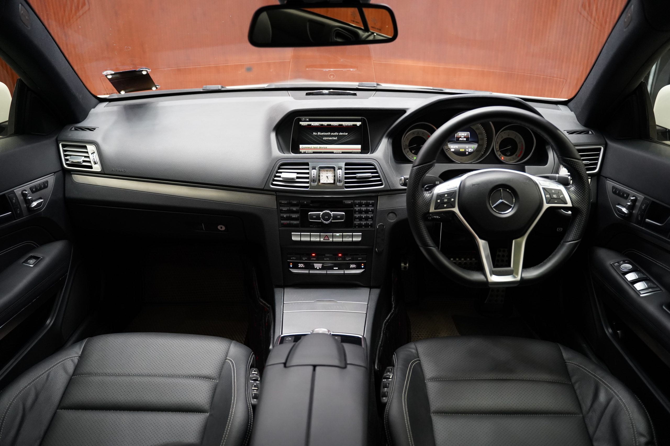 2015Mercedes-Benz E200 Coupe - Image 18